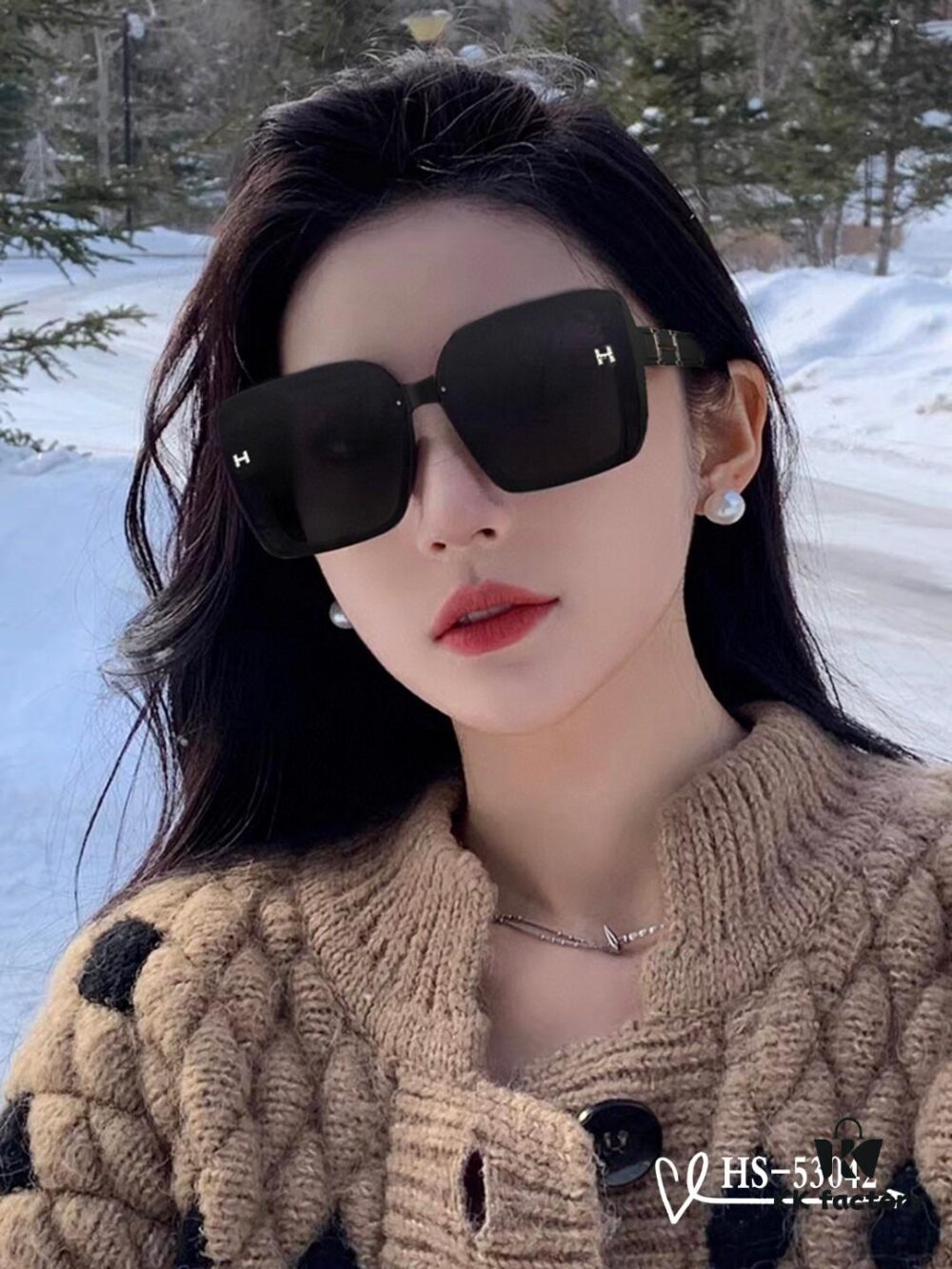 Hermès | New Model Sunglasses with Polarized Lenses, Lightweight TR90 Frame, UV Protection for Travel and Daily Wear