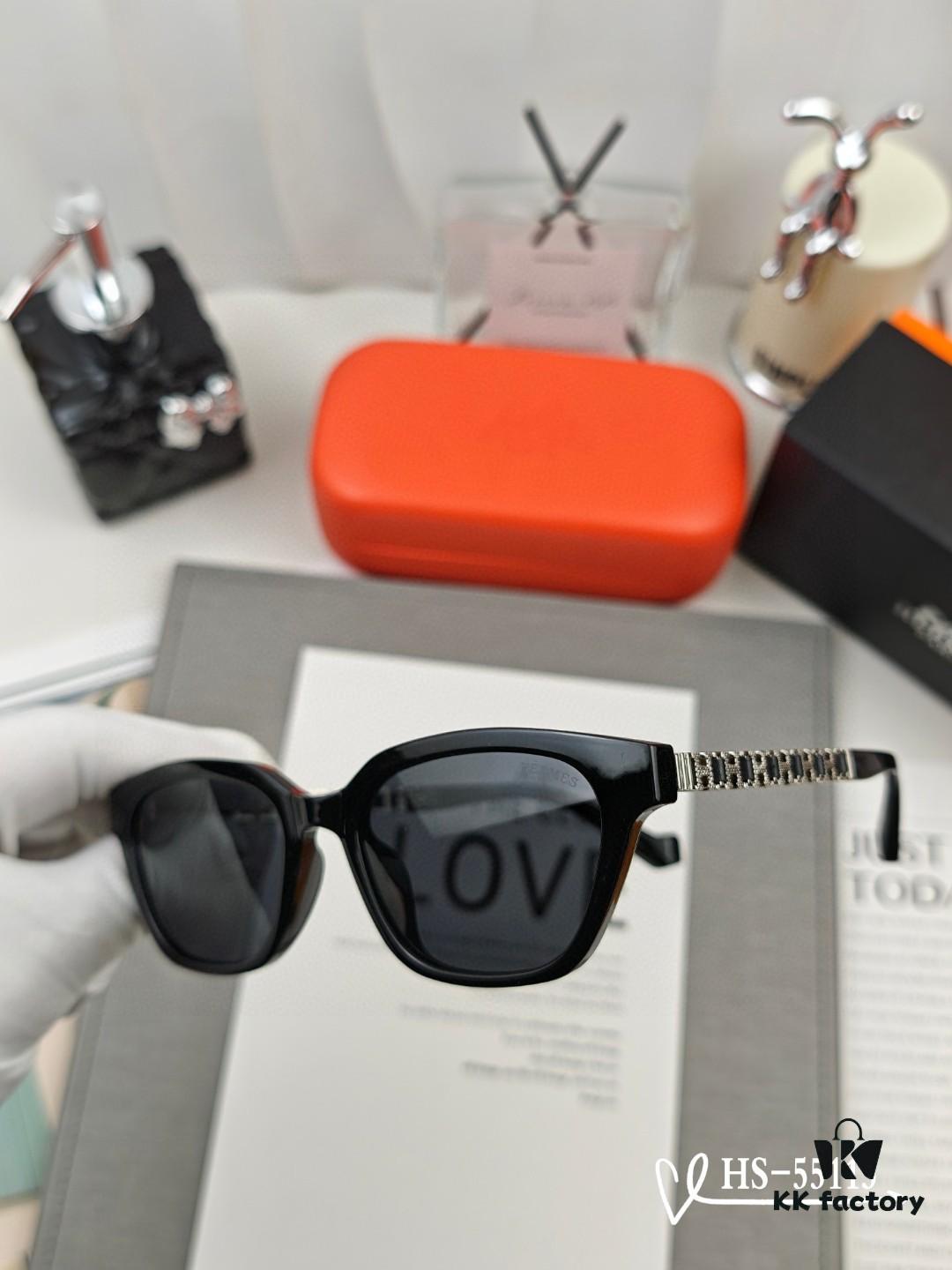 Hermès | New Model 55113 TR90 Lightweight Sunglasses with Polarized Lenses, Stylish and Comfortable for Travel and Driving