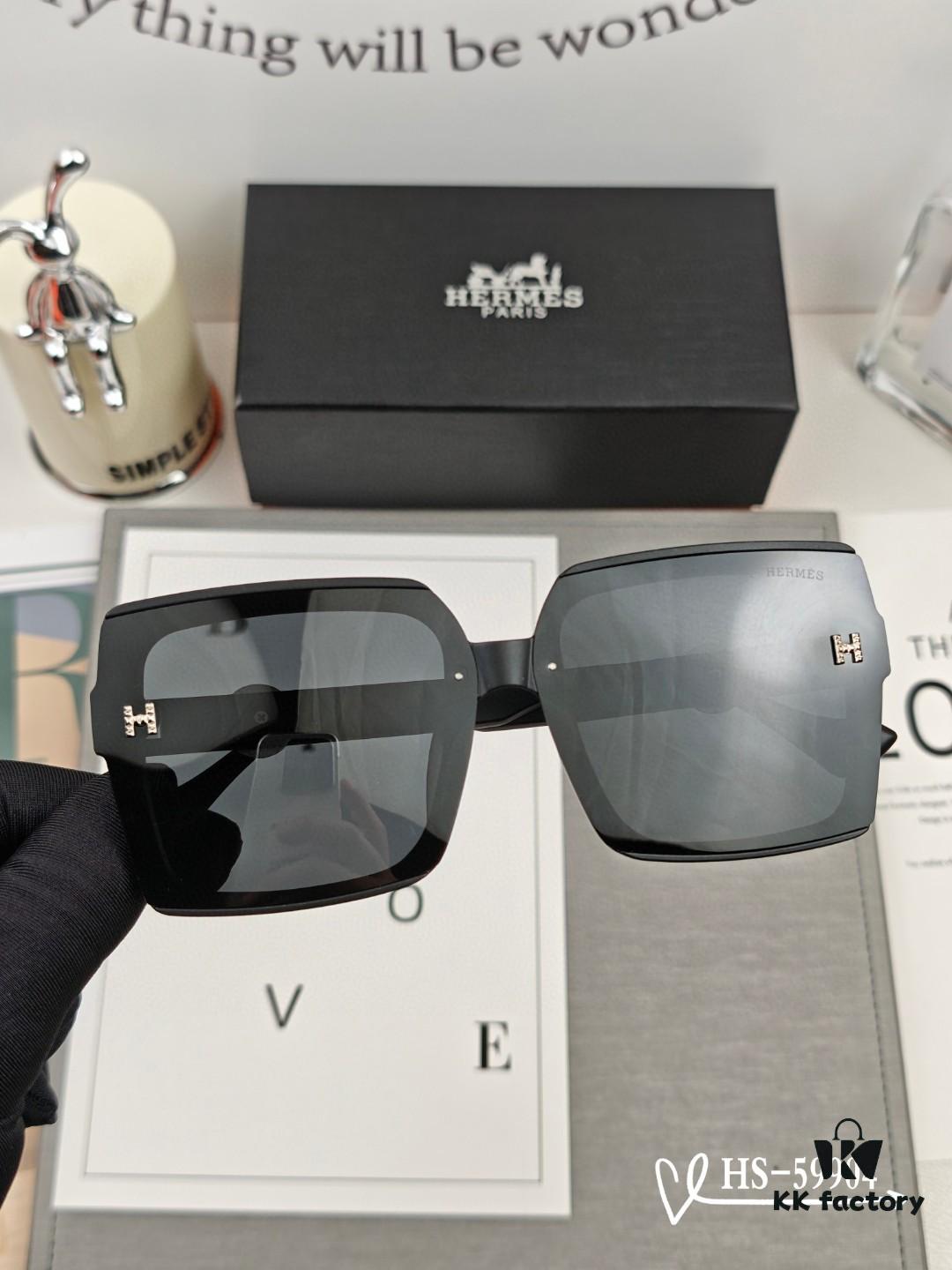 Hermès | New Model 59904 TR90 Lightweight Sunglasses with Polarized Lenses, Size 59-13-147