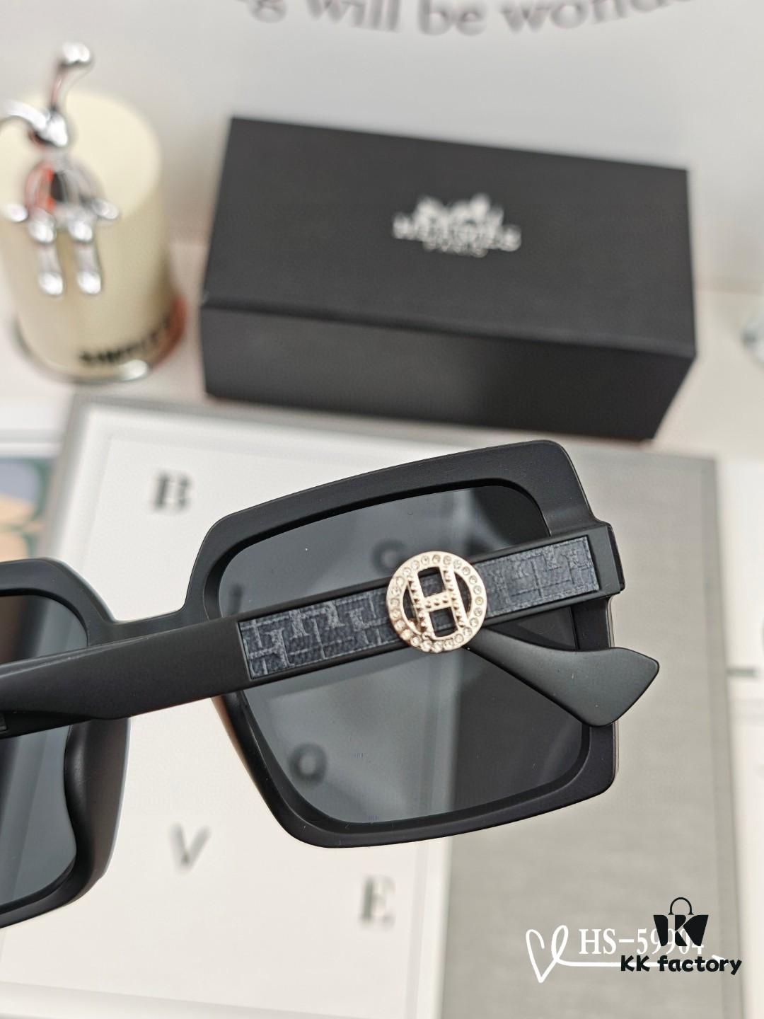 Hermès | New Model 59904 TR90 Lightweight Sunglasses with Polarized Lenses, Size 59-13-147