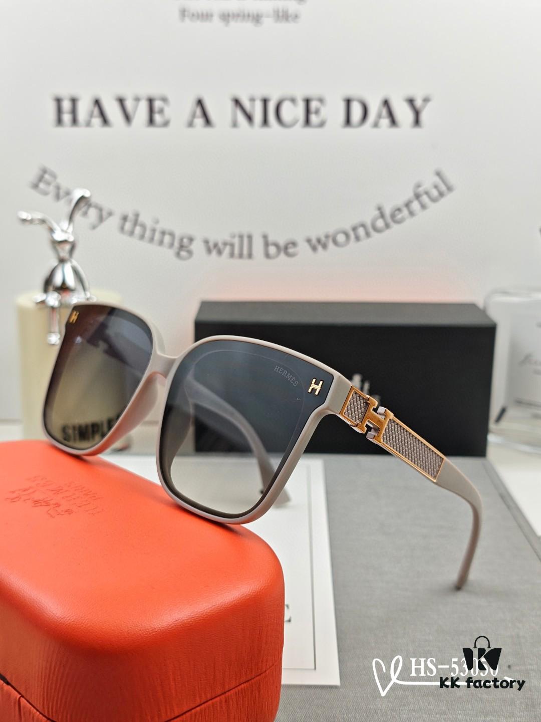 Hermes - New Model Sunglasses with Polarized Lenses, Lightweight TR90 Frame, Perfect for Travel and Driving, Fashionable Sun Protection for Every Occasion
