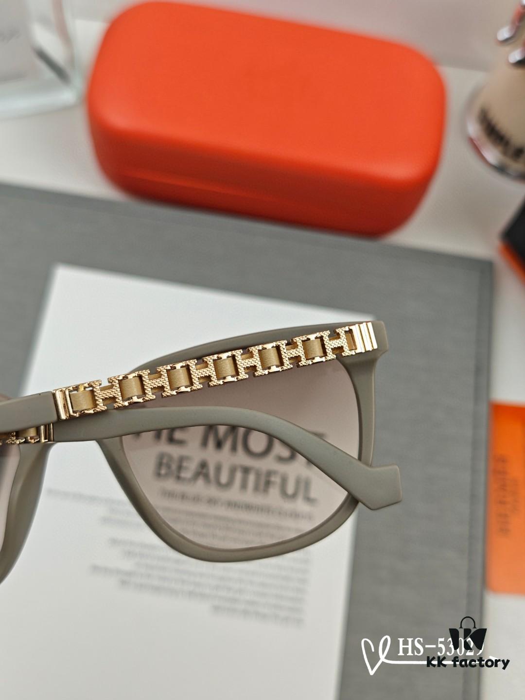 Hermes - New Model Sunglasses with Polarized Lenses, Lightweight TR90 Frame, UV Protection for Travel and Fashion