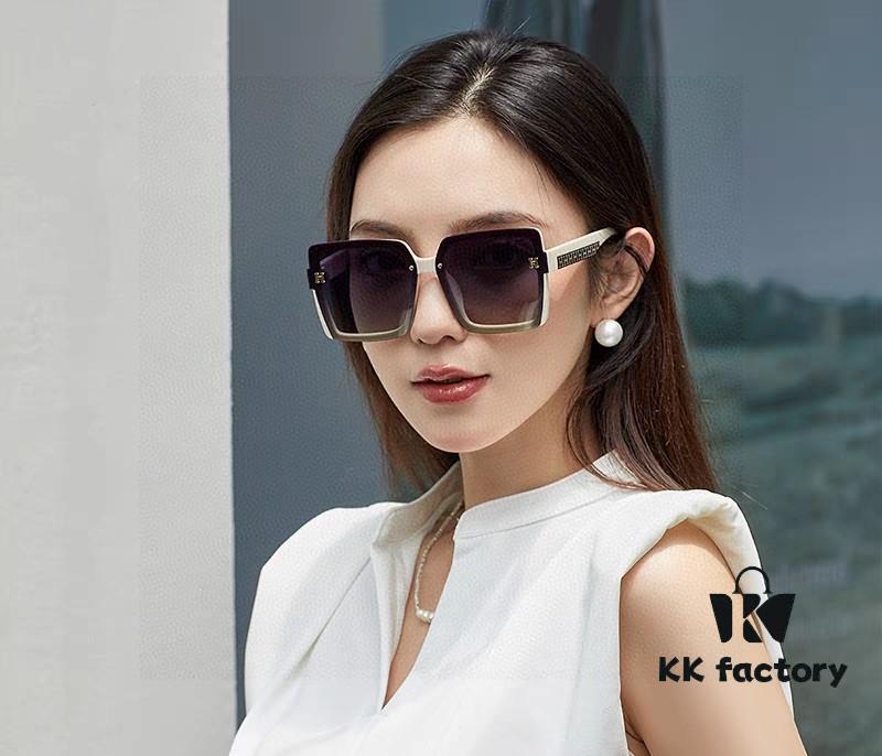 Hermes 2025 New Arrival Korean-Style Square Women's Sunglasses, Retro Fashion Minimalist Polarized Sunglasses, Unisex Eyewear