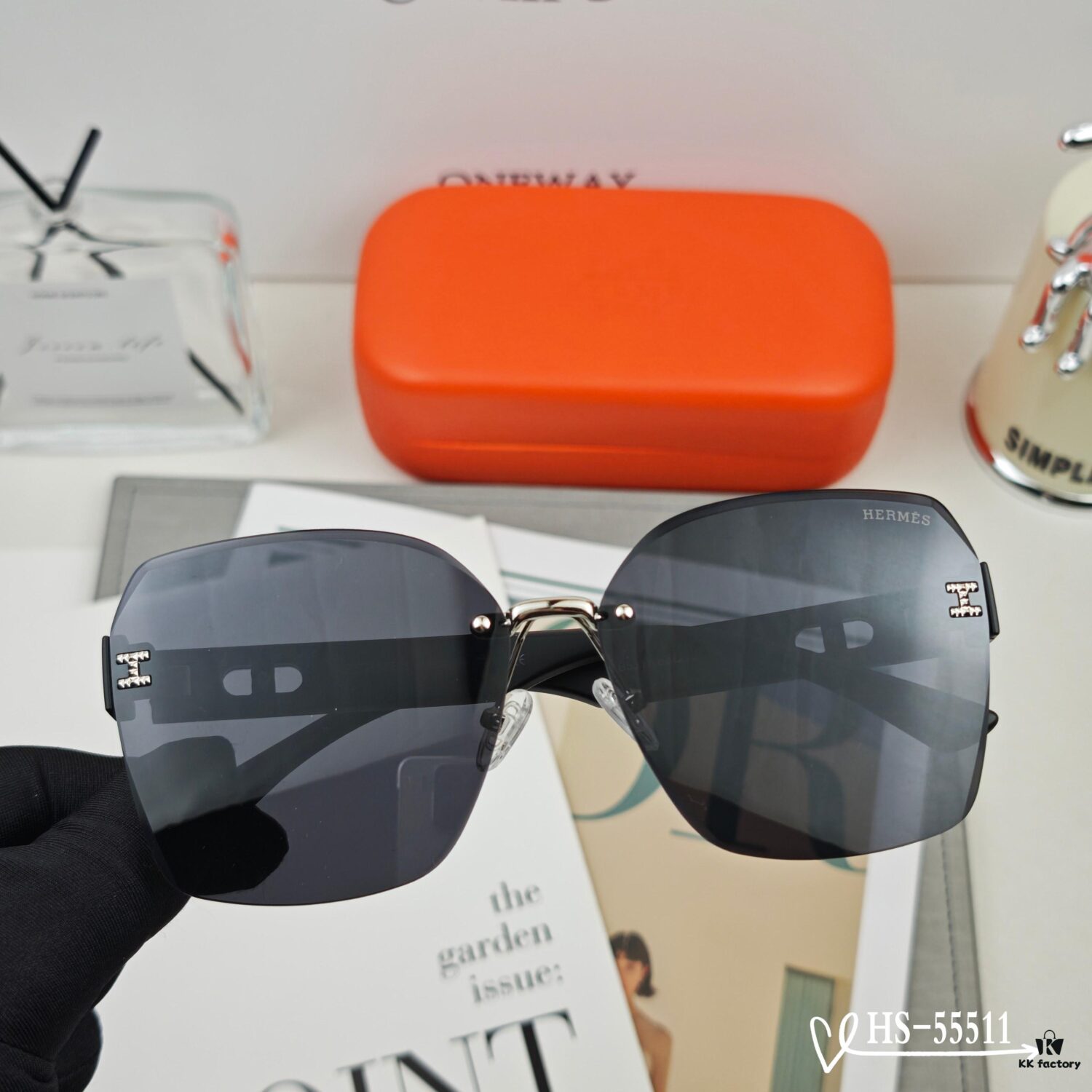 Hermes - Polarized Sunglasses with POLAROID Resin Lenses, TR90 Frame, Lightweight and Comfortable, Model: 55511