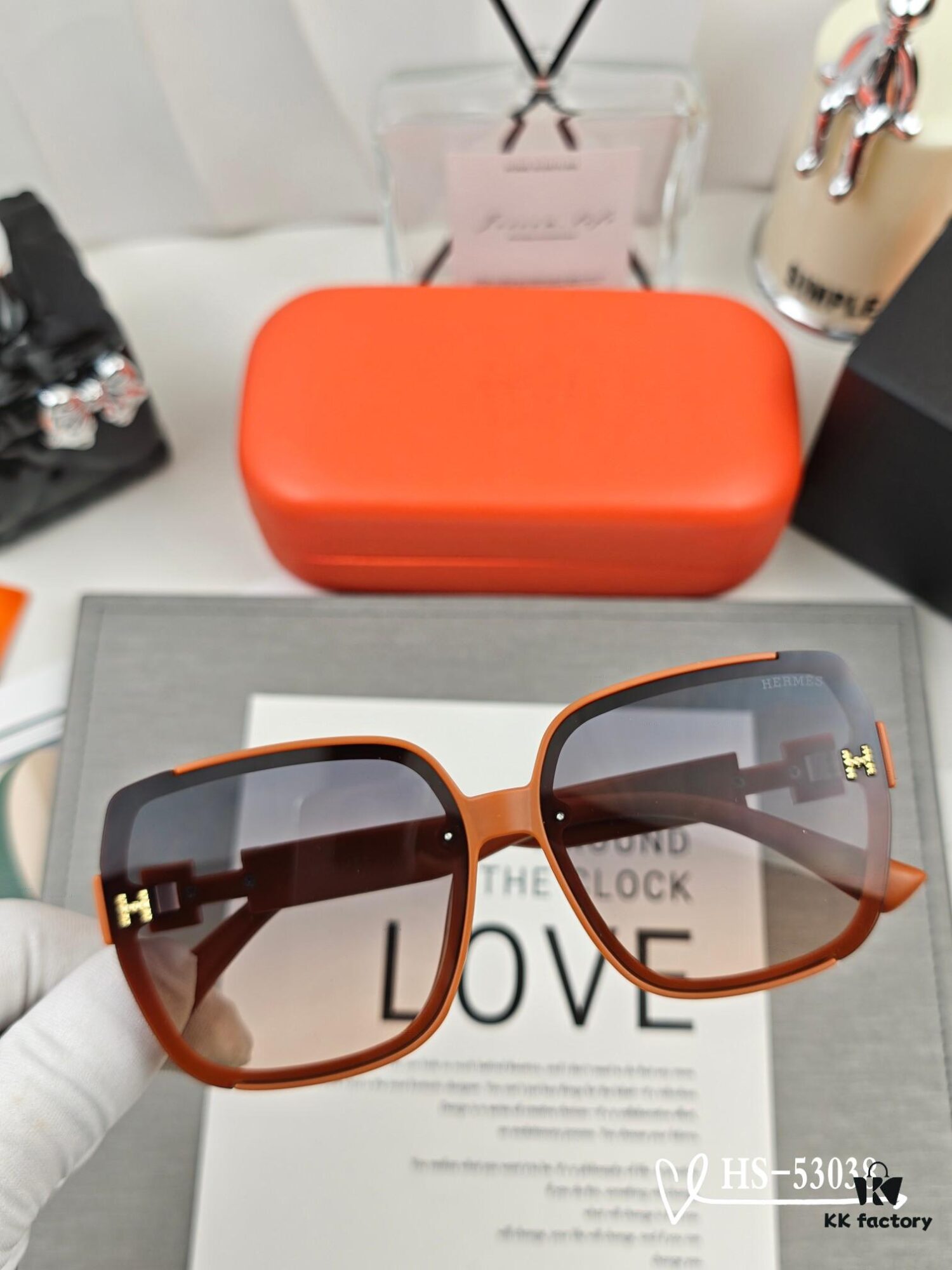 Hermès | New Arrival Sunglasses with Polarized Lenses, Lightweight TR90 Frame, UV & Glare Protection, Fashionable Driving & Travel Eyewear