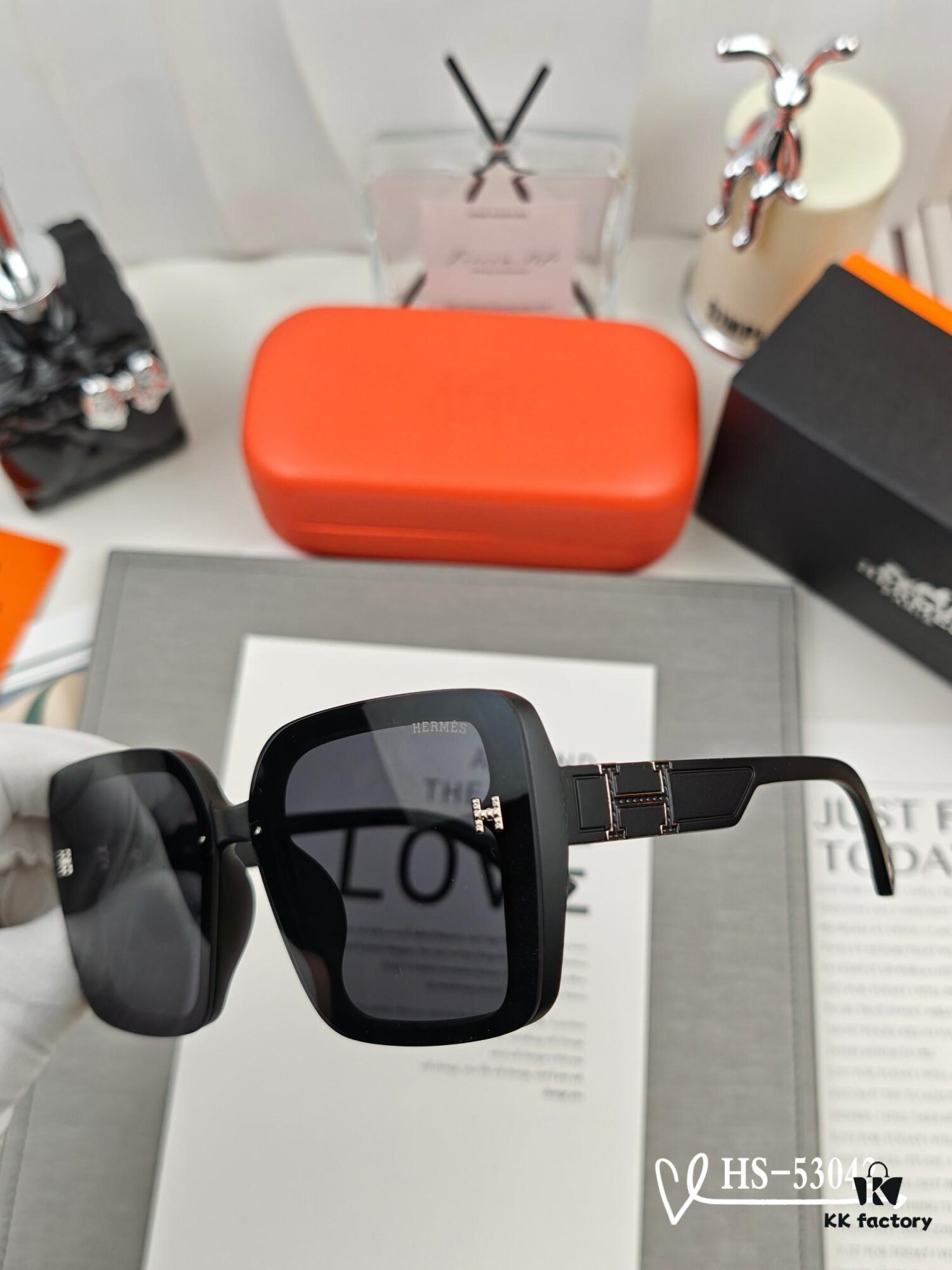 Hermes - New Model Sunglasses with Polarized Lenses, Lightweight TR90 Frame, UV Protection for Travel and Driving, Fashionable Sun Protection for Every Style