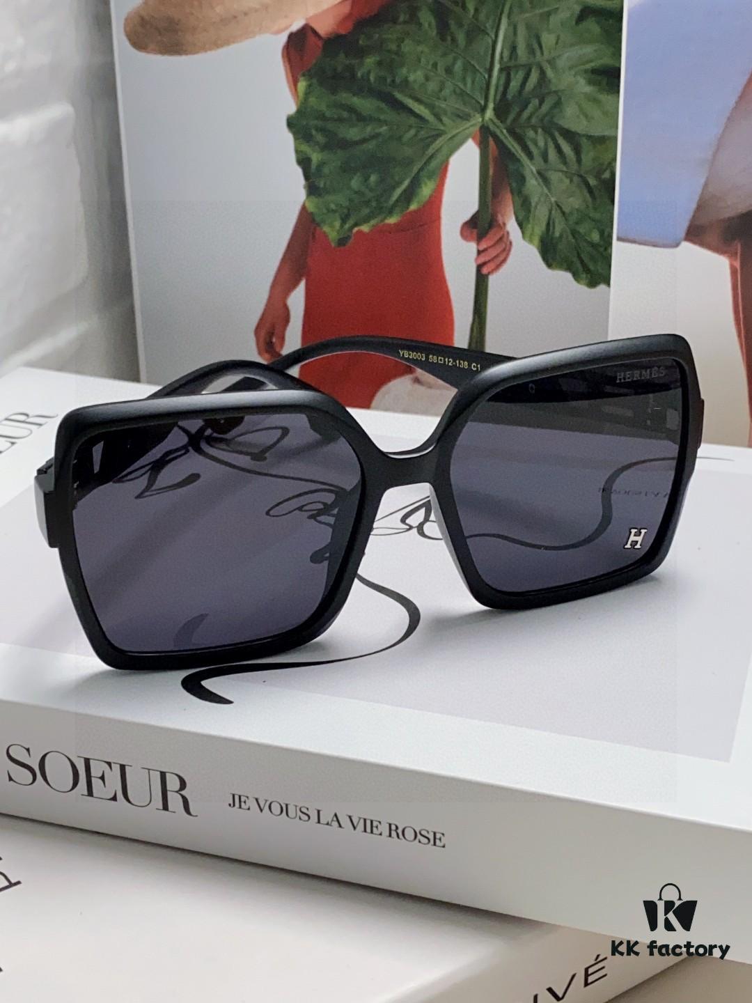 Hermes 2024 New Women's Square Oversized Sunglasses for Round Faces, Slimming UV Protection Sunglasses with Premium Look, Ideal for Travel and Sun Protection