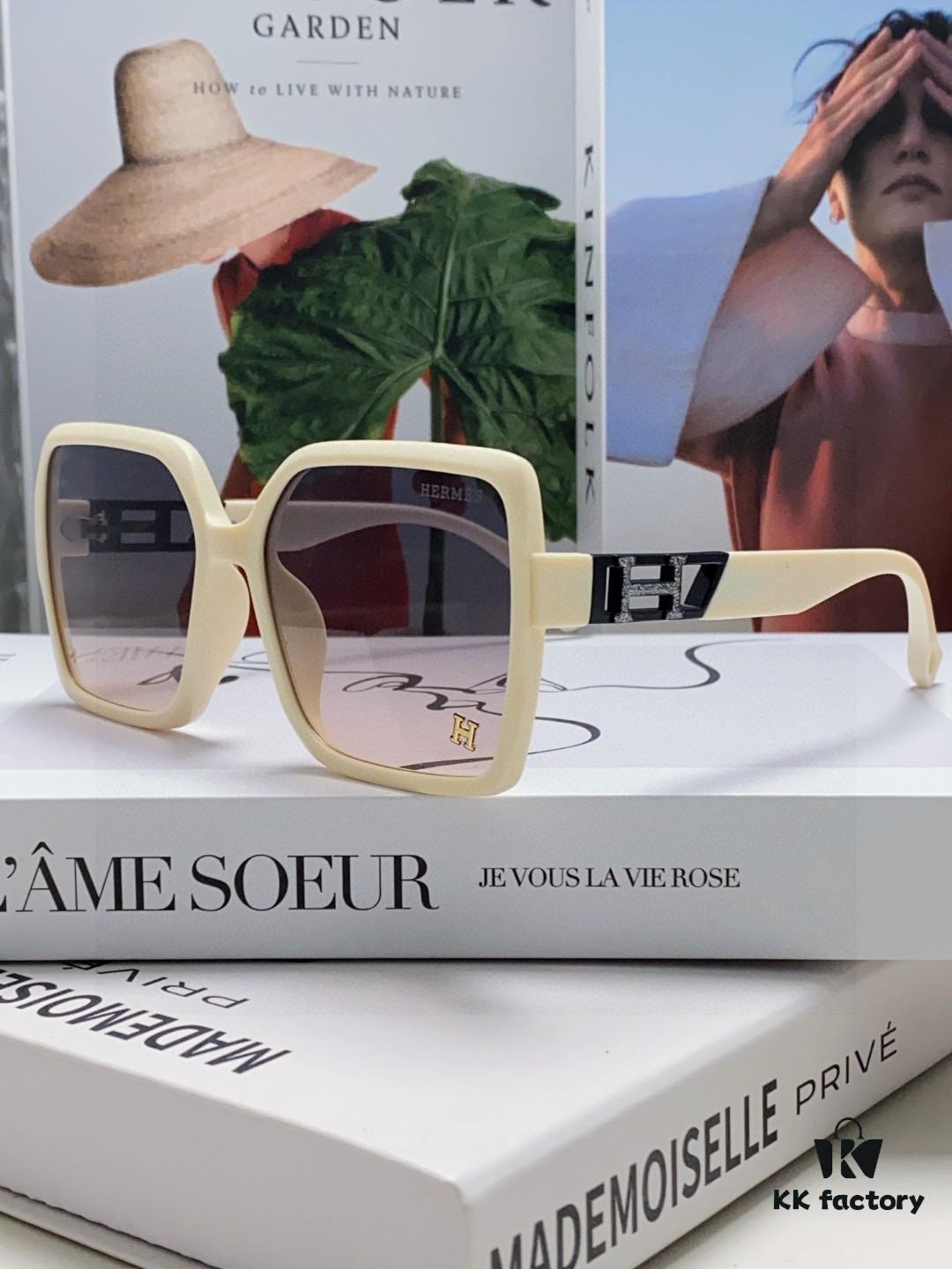 Hermes 2024 New Women's Square Oversized Sunglasses Round Face Slimming UV Protection Luxury Travel Sun Glasses