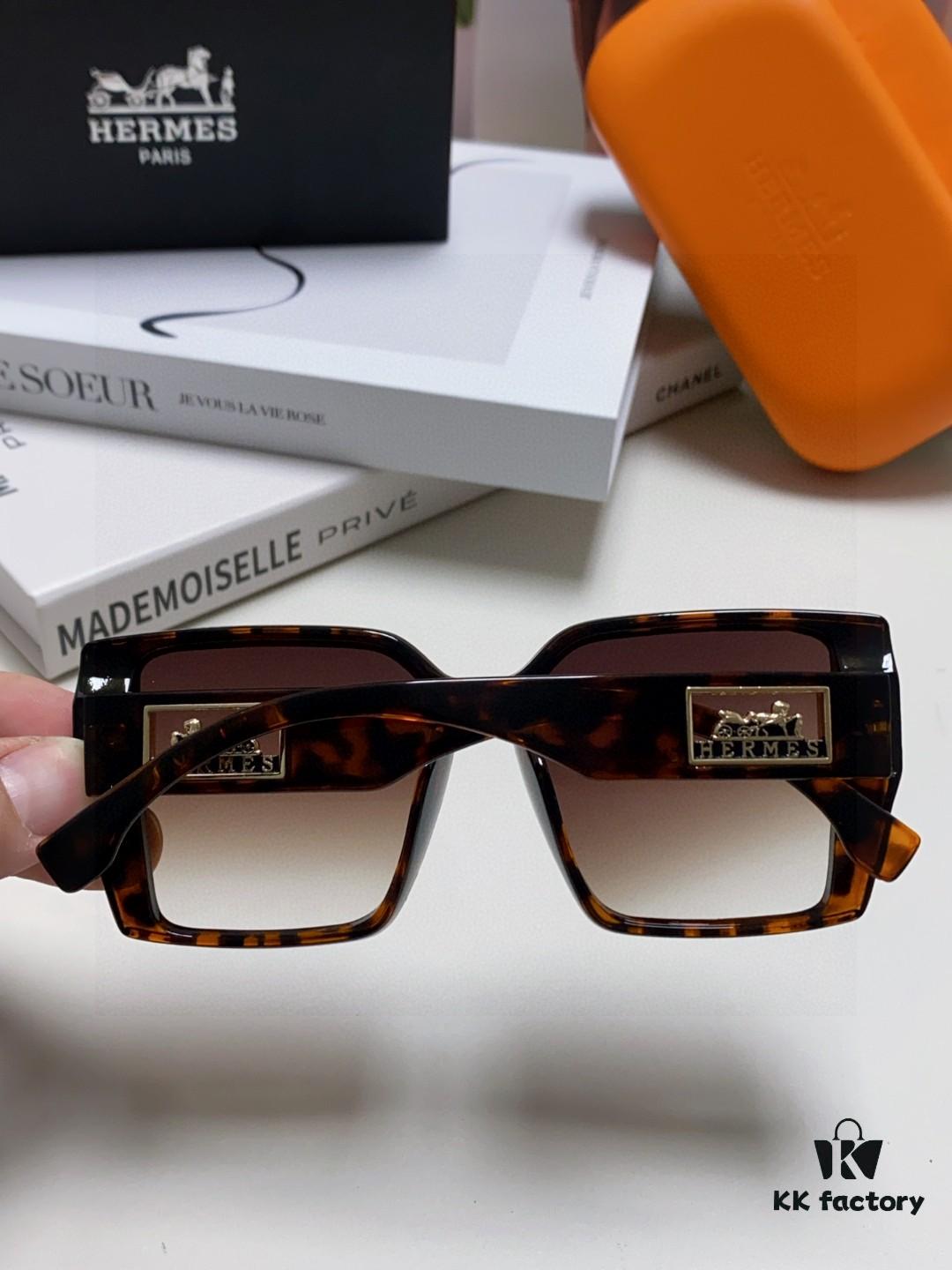 Hermes 2024 New Arrival Polarized Sunglasses for Women, Fashion Oversized Frame, Slimming Effect, UV Protection, Versatile and Stylish