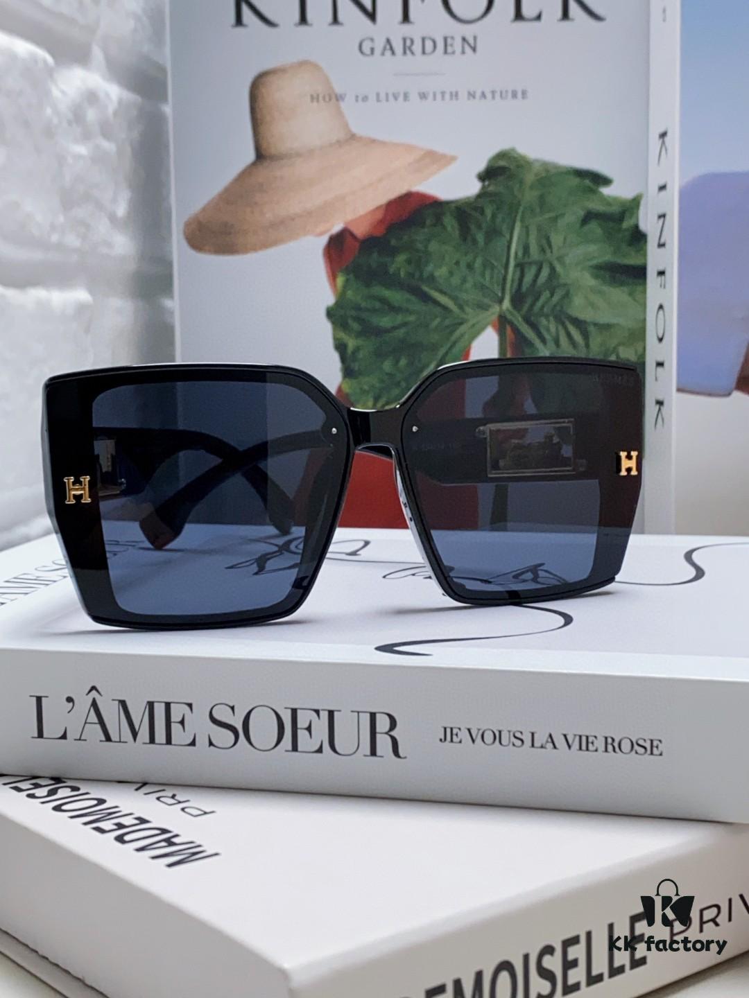 Hermes 2024 New Polarized Sunglasses for Women, Fashion Oversized Frame, Slimming Effect, UV Protection, Casual and Versatile Unisex Design