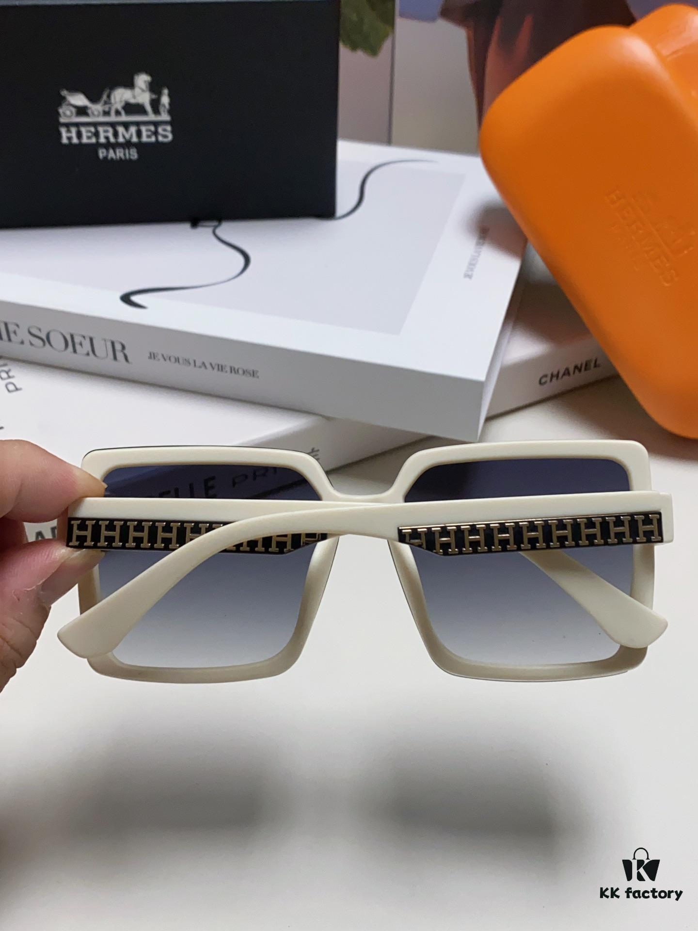 Hermes 2024 New Korean Style Square Women's Sunglasses, Retro Fashion Minimalist Unisex Polarized Sunglasses