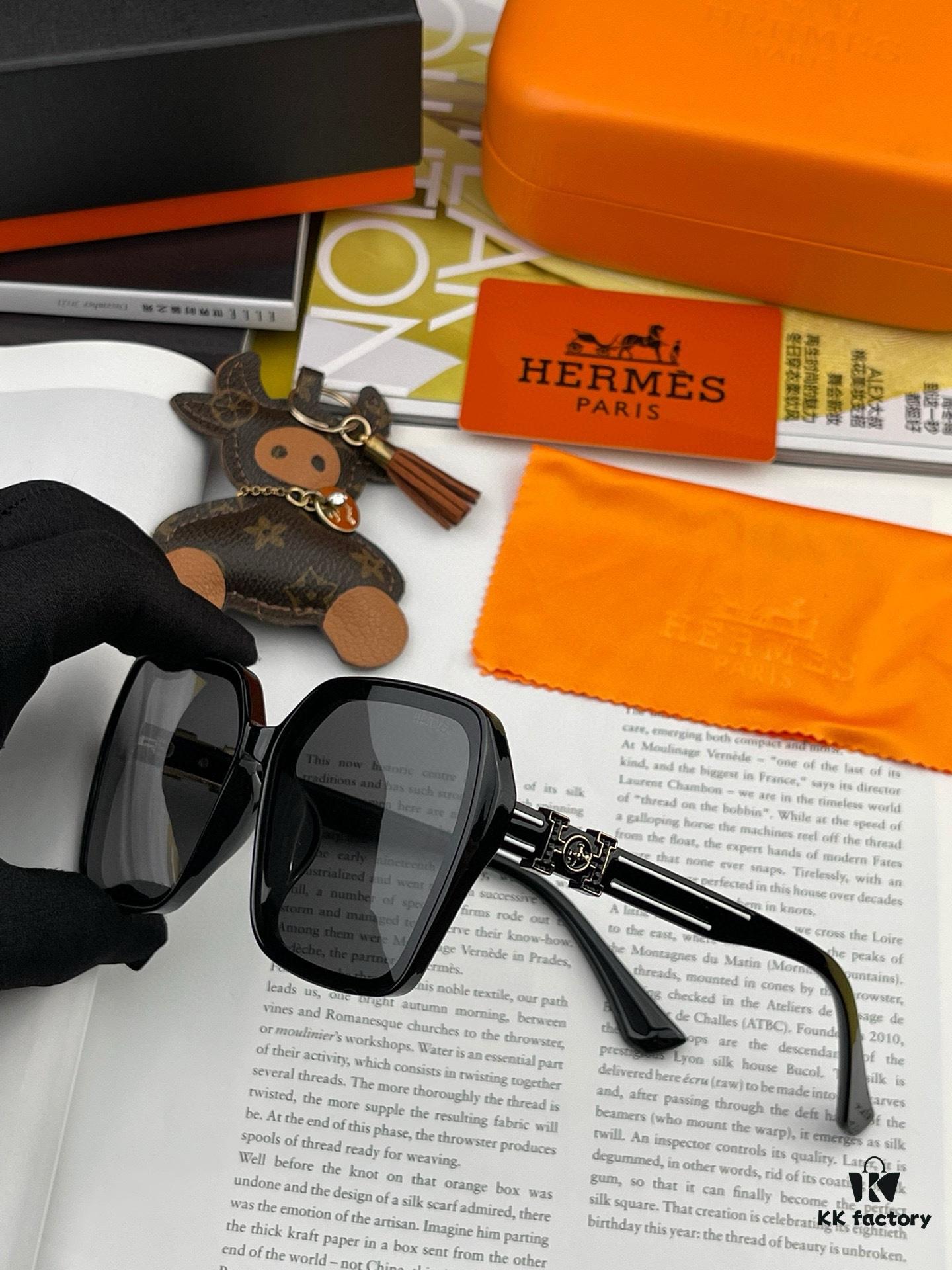 HERMES 2024 Spring New Arrival Original Luxury Square Sunglasses H1245