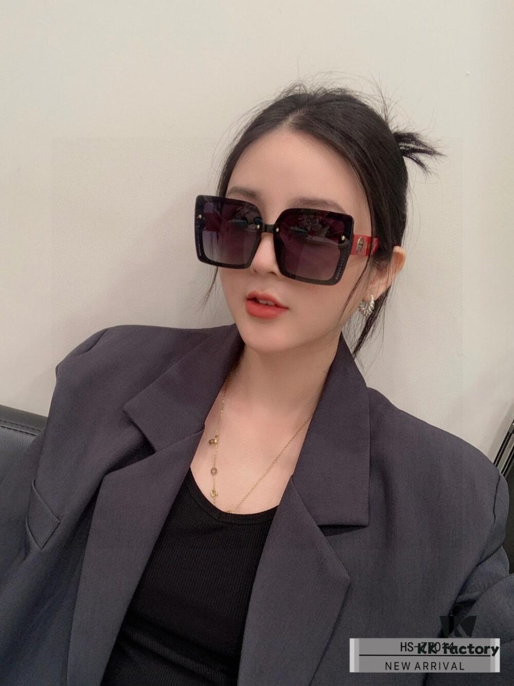 Hermès - New Arrival Sunglasses with Polarized Lenses, Lightweight TR90 Frame, UV Protection, Fashionable Design for Travel and Driving, 3 Colors Available