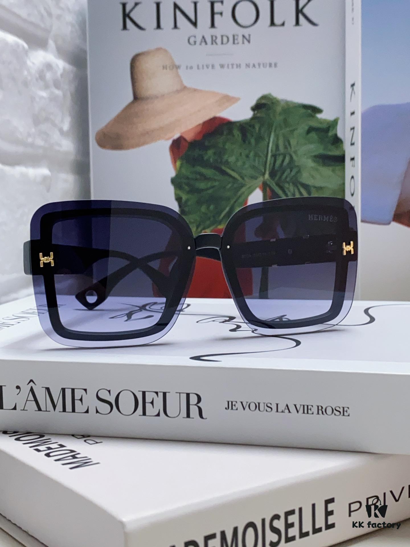 HERMES Women's Sunglasses, UV-Protective Round Oversized Frames, 2024 New Arrival, Vintage-Inspired Slimming Design, Trendy Influencer Glasses