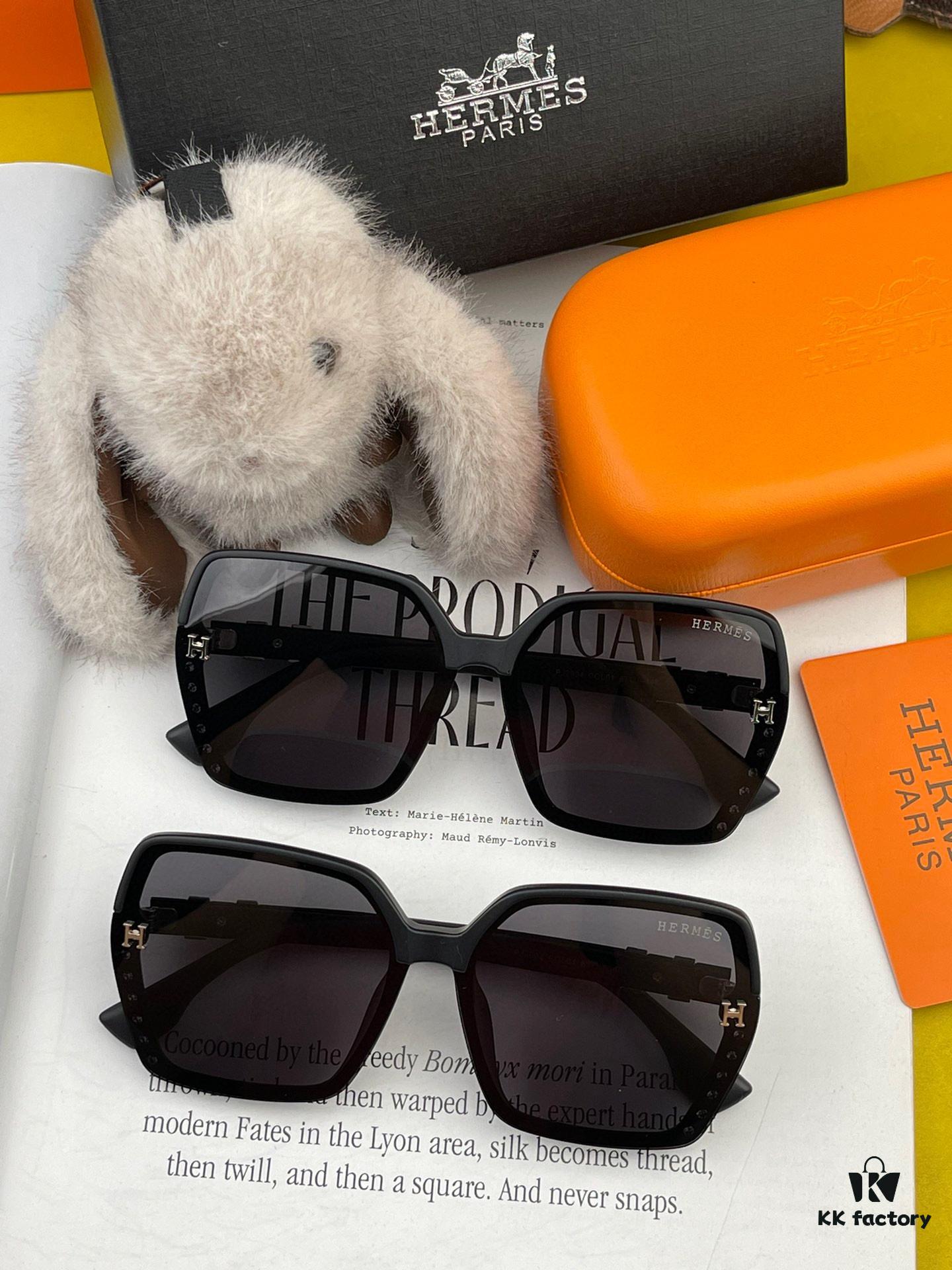 HERMES H4290 TR Polarized Series Square Frame Sunglasses - Original Luxury Brand, High-Quality Designer Sun Glasses