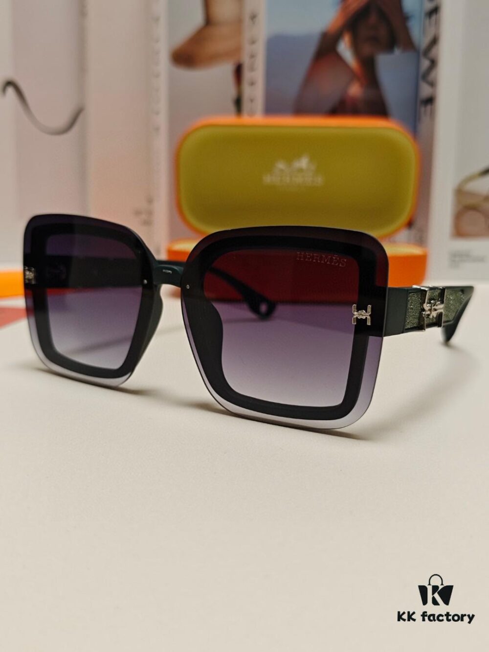 HERMES Women's Sunglasses, UV-Protective Oversized Round Frames, 2024 New Arrival, Vintage-Inspired Slimming Design, Trendy Glasses for Large Faces