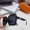 Hermes 2024 New Women's Square Oversized Sunglasses for Round Faces, Slimming UV Protection Sunglasses with Premium Aesthetic, Ideal for Travel and Sun Protection