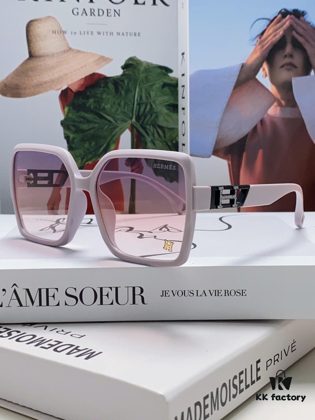 Hermes 2024 New Women's Square Oversized Sunglasses for Round Faces, Slimming UV Protection Sunglasses with Premium Look, Ideal for Travel and Sun Protection