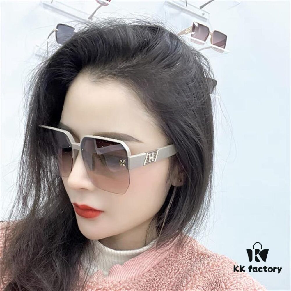 HERMES 2023 Spring New Arrival Original Release Luxury Fashion Square Sunglasses H1806