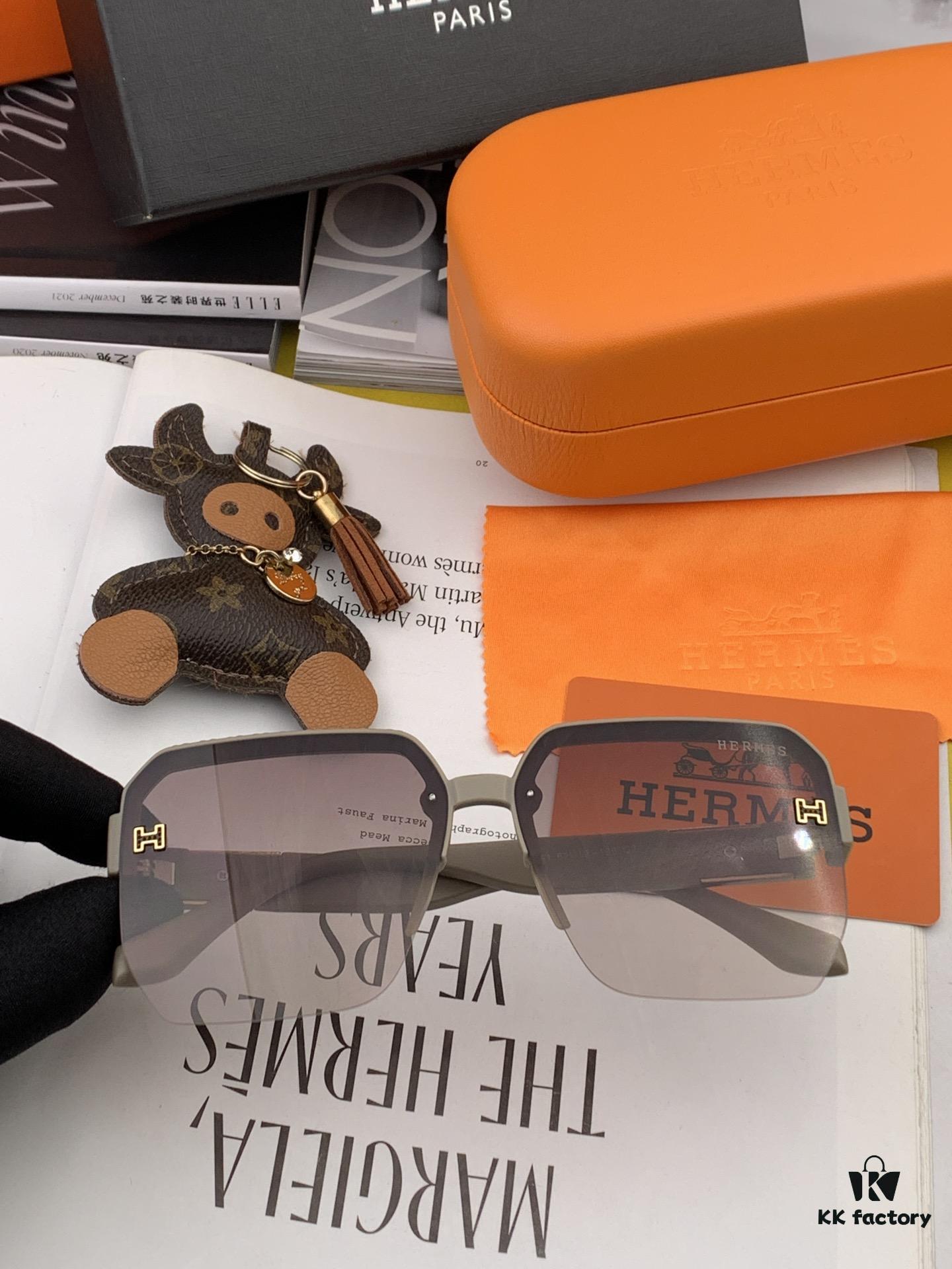 HERMES 2023 Spring New Arrival Original Release Luxury Fashion Square Sunglasses H1806