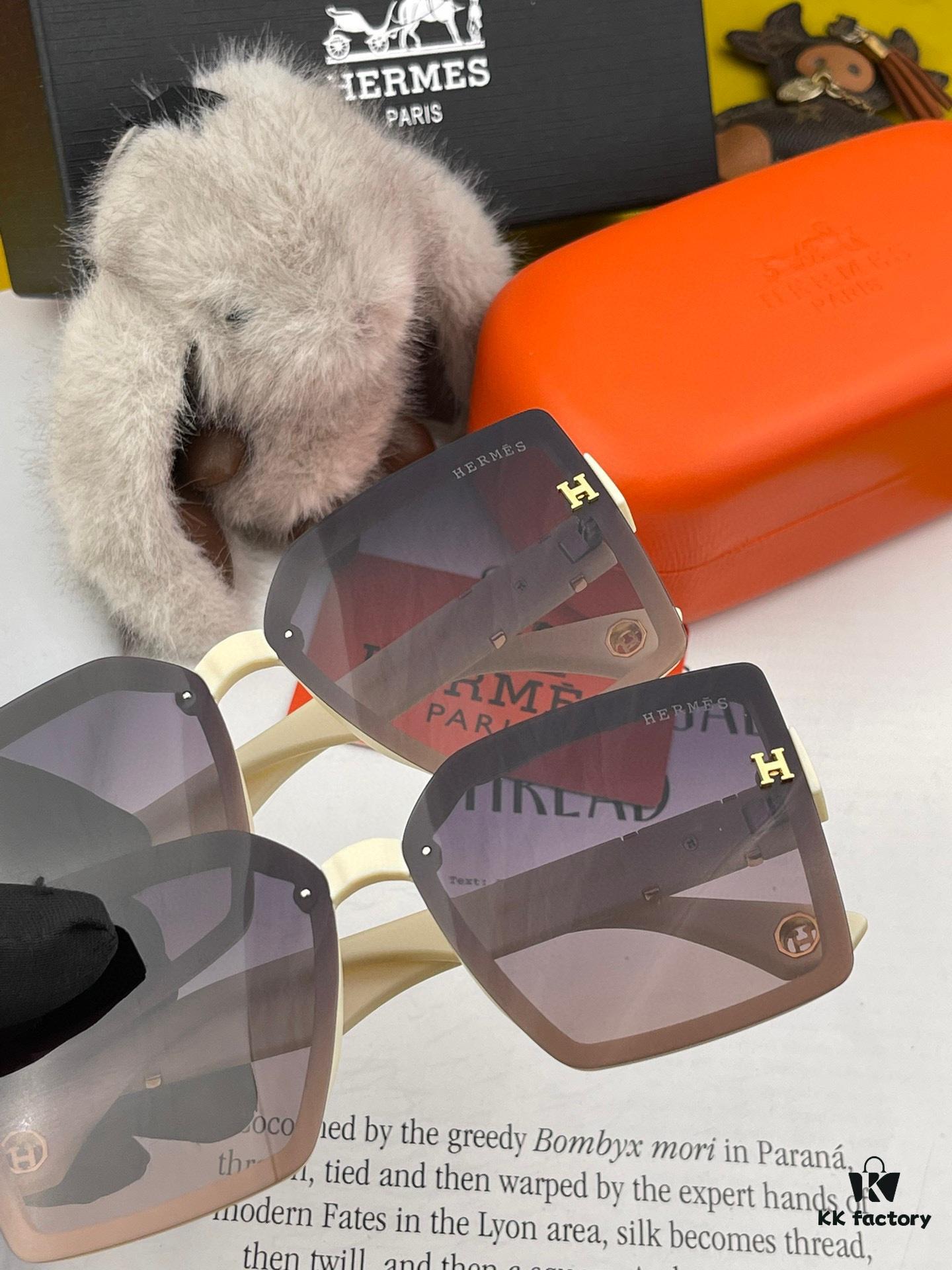 HERMES 2024 Spring New Arrival Original Release Famous Internet Sensation Ultra-Hot Selling Luxury Square Sunglasses Classic Integrated Frame Design High-End Quality Authentic Brand Premium Sunglasses Model: H2998