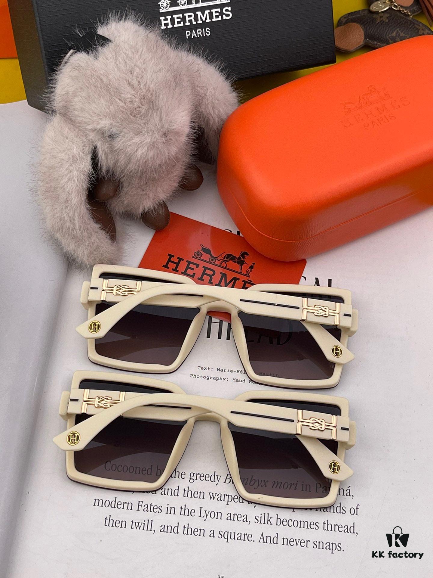 HERMES 2024 Spring New Arrival Original Release Famous Internet Sensation Ultra-Hot Selling Luxury Square Sunglasses Classic Integrated Frame Design High-End Quality Authentic Brand Premium Sunglasses Model: H2998