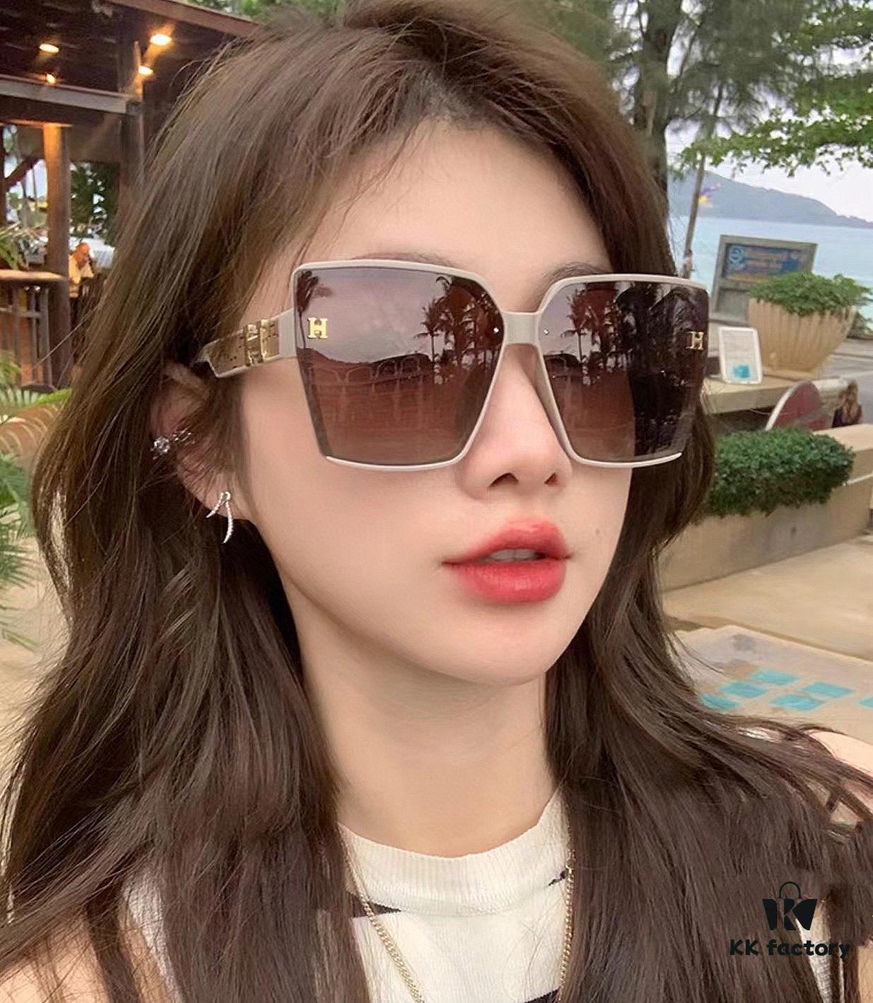 HERMES 2024 Spring New Arrival Original Shipment Popular Luxury Square Sunglasses Model H7998