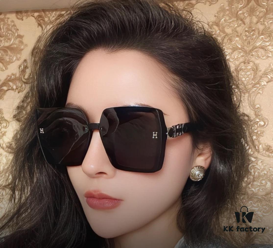 HERMES 2024 Spring New Arrival Original Luxury Square Sunglasses - Iconic Brand, High-Quality Authentic Design