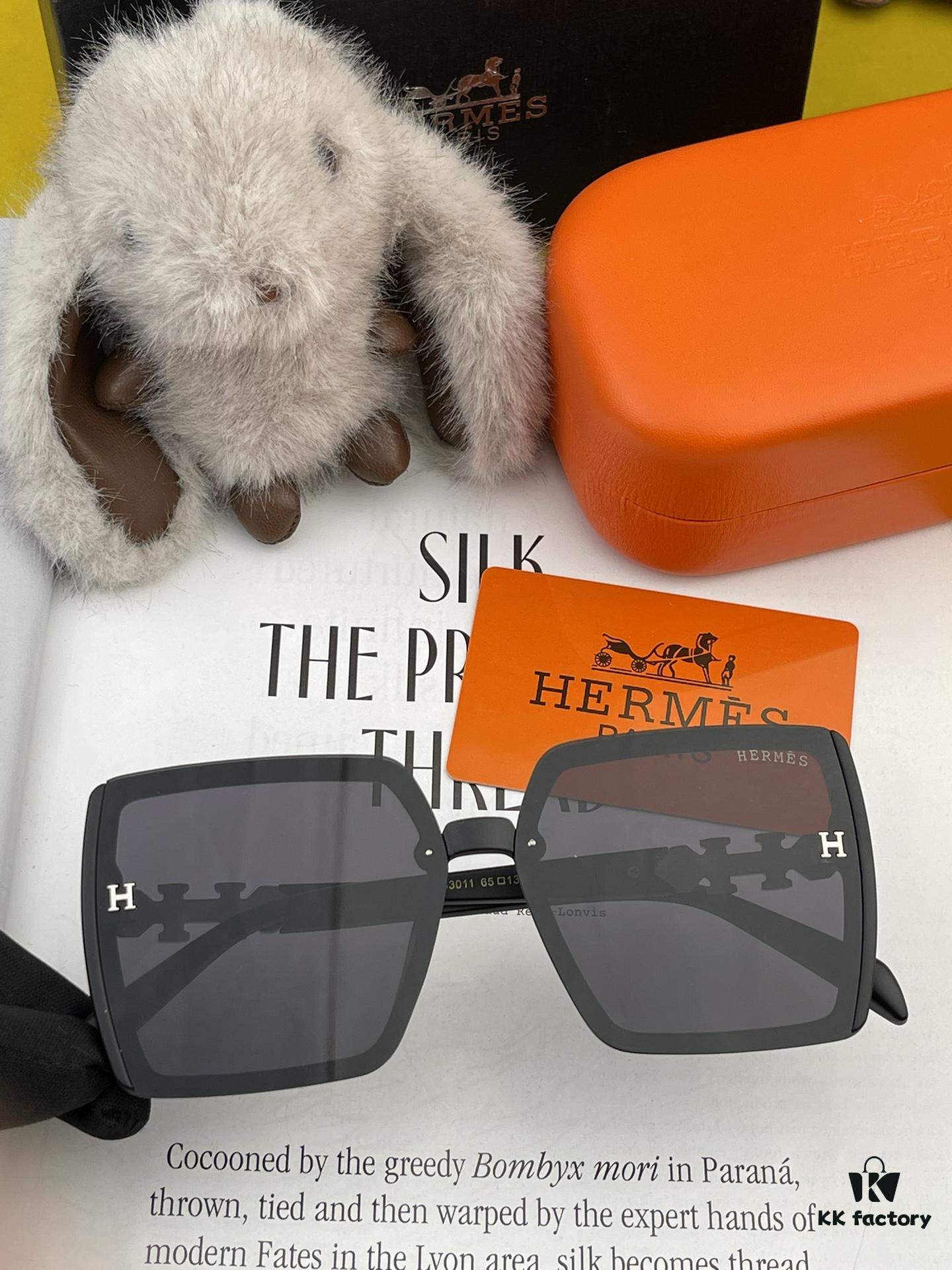 HERMES 2024 Spring New Arrival Original Release Famous Internet Sensation Luxury Oversized Square Sunglasses