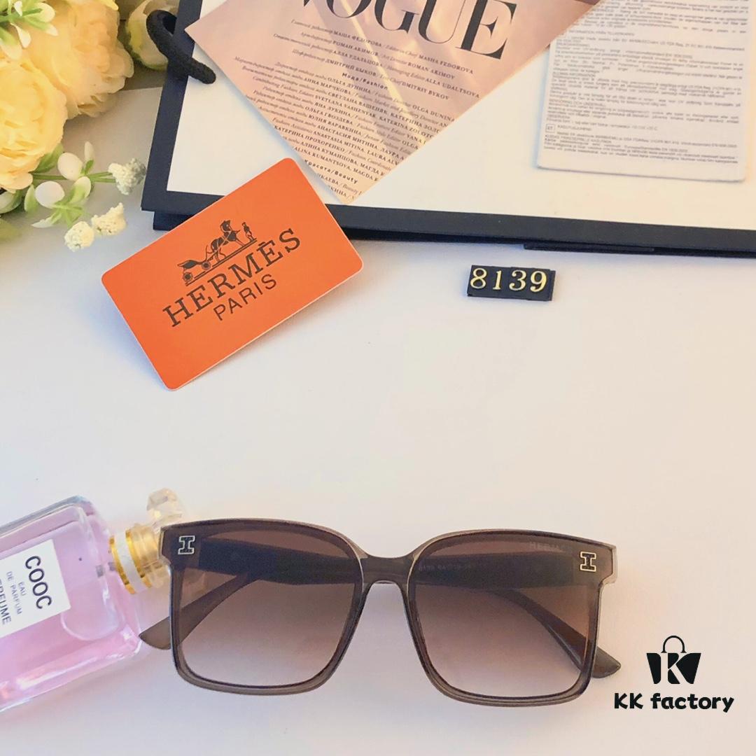 Hermes 2024 New Arrival Women's Square Frame Korean Style Sunglasses, Stylish UV-Protective Glasses for Round Faces