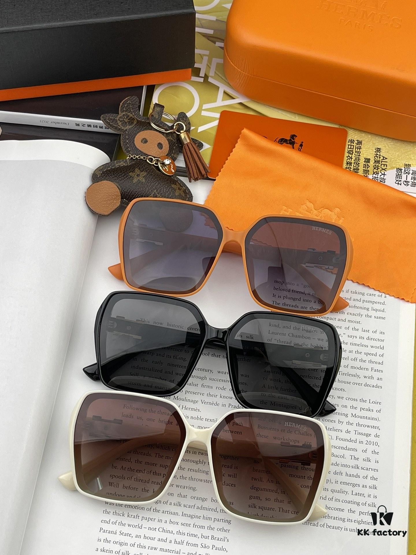 HERMES Hermes 2024 Spring New Arrival Original Shipment, Internet Celebrity Ultra-Hot Fashion Square Sunglasses, Classic Integrated Large Frame Design, Top Quality Luxury Logo, Authentic High Quality, Model: H1245