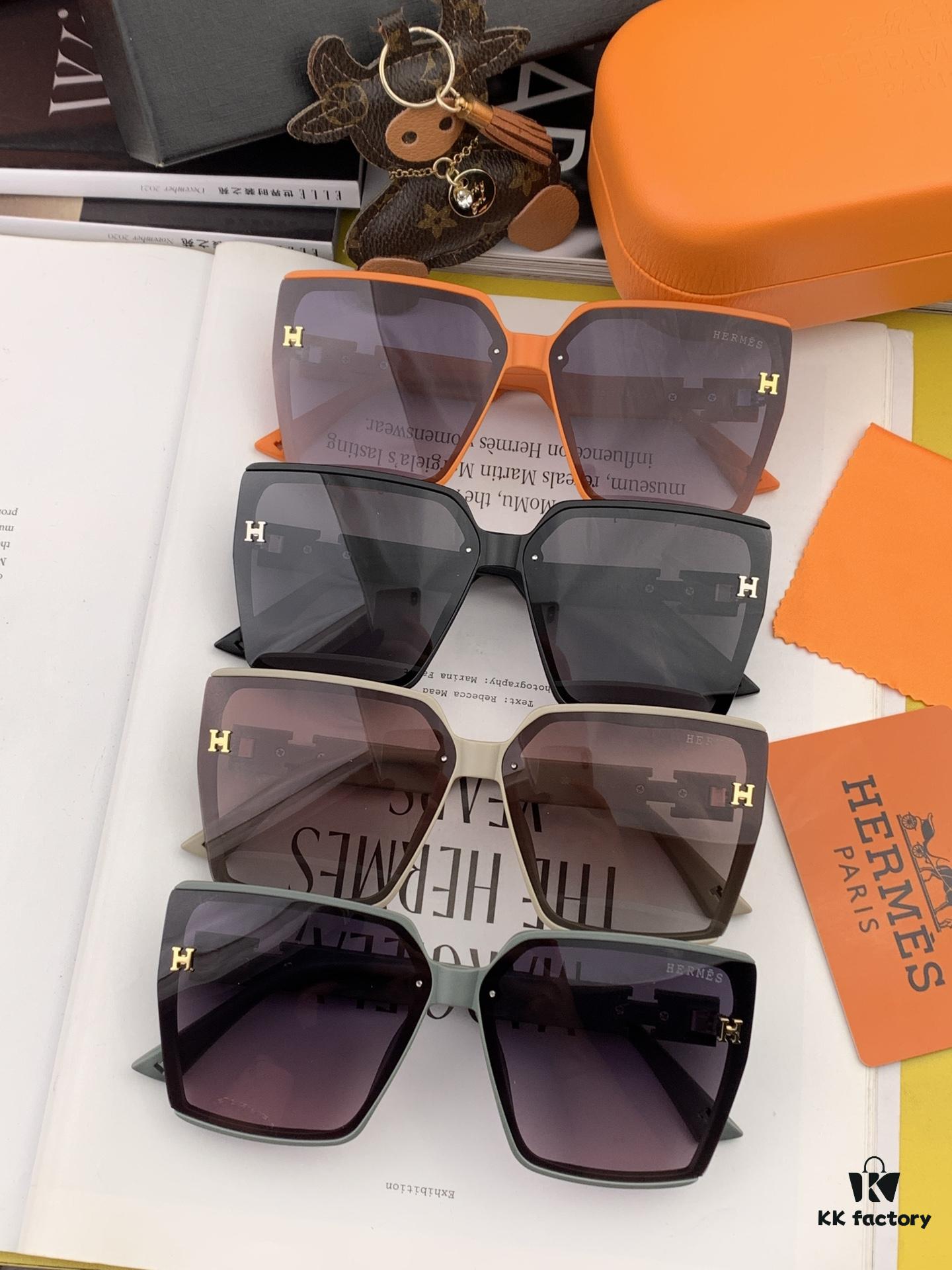 HERMES 2024 Spring New Arrival Original Luxury Square Sunglasses H7998