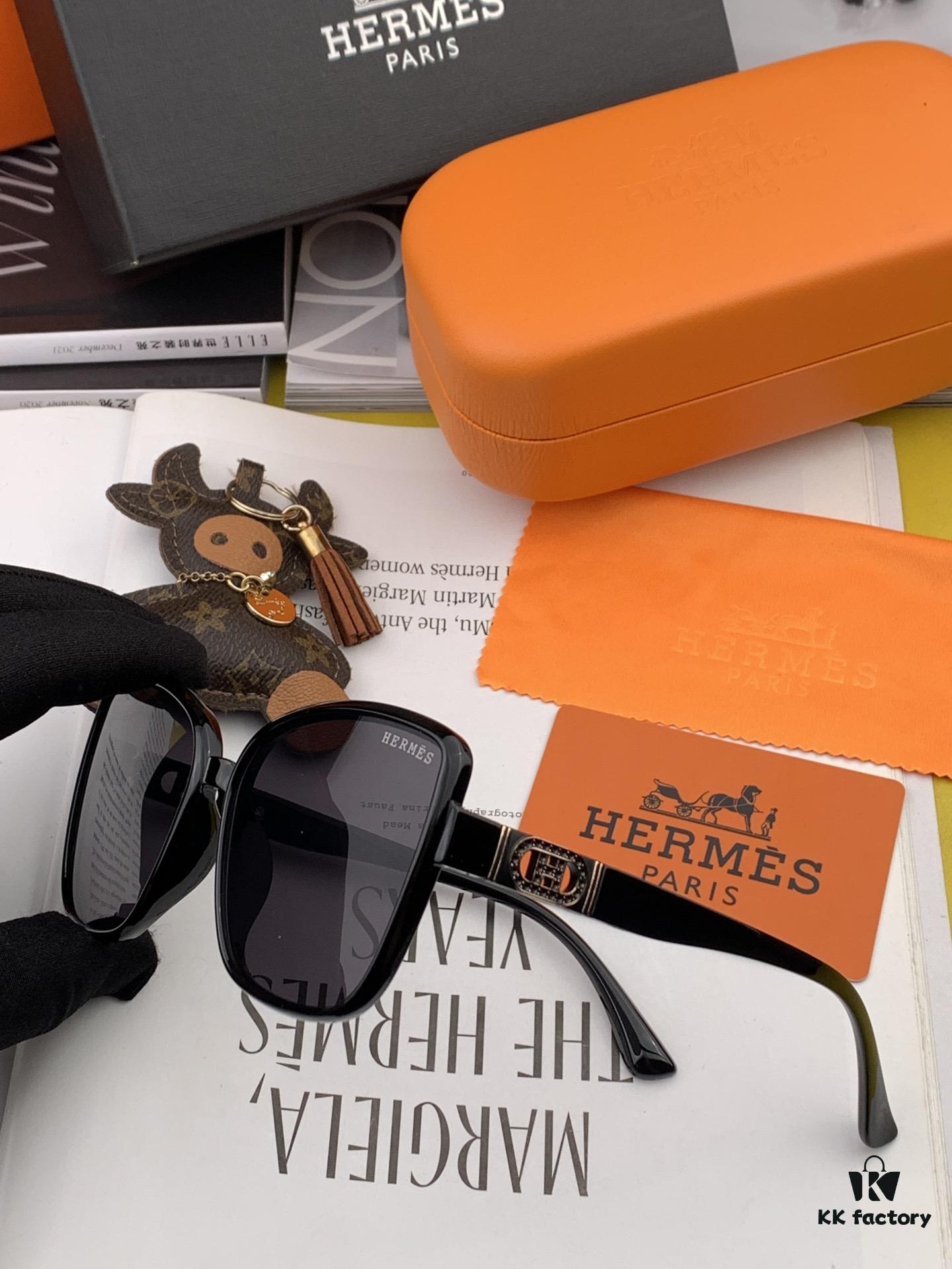 HERMES 2024 Spring New Arrival Original Luxury Fashion Square Sunglasses - Iconic Designer Brand, High-Quality Authentic Eyewear with Premium Logo, Model: H98001