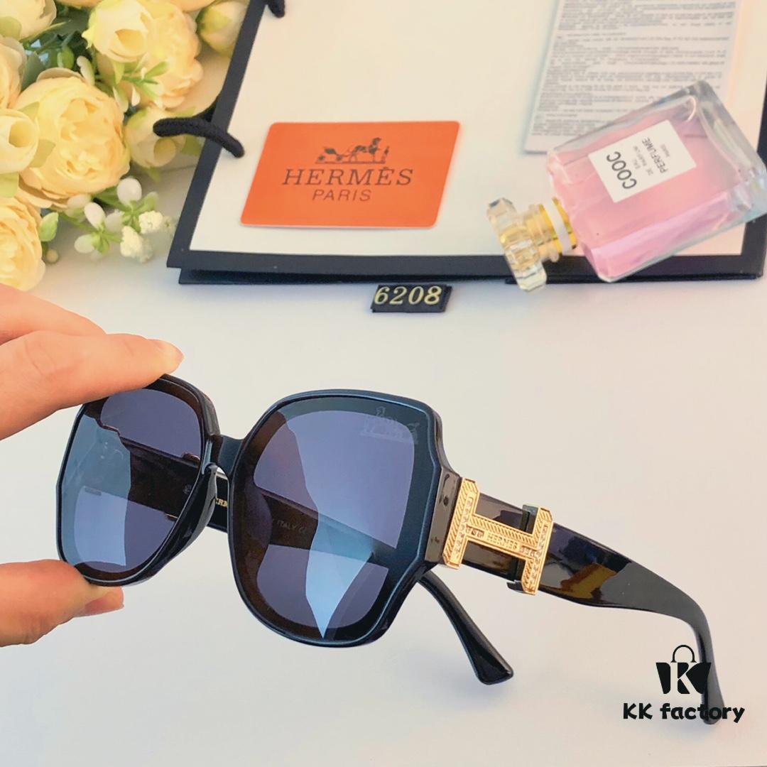 Hermes Vintage Square Sunglasses for Women, Fashionable and Elegant Round-Face Flattering UV Protection Sunglasses, New Stylish and Versatile Sun Glasses