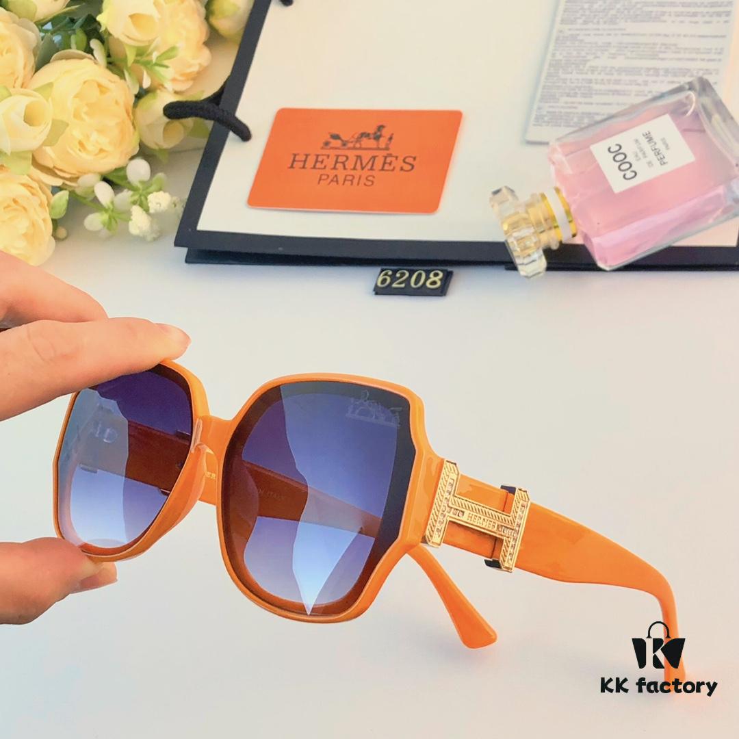 Hermes Vintage Square Sunglasses for Women, Fashionable and Elegant Round-Face Flattering UV Protection Sunglasses, New Stylish and Versatile Sun Glasses