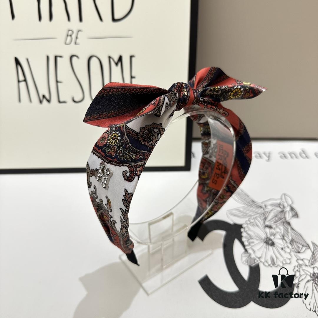 Hermes (Hermès) Latest Hair Hoop - Specially Paired with Boutique Packaging