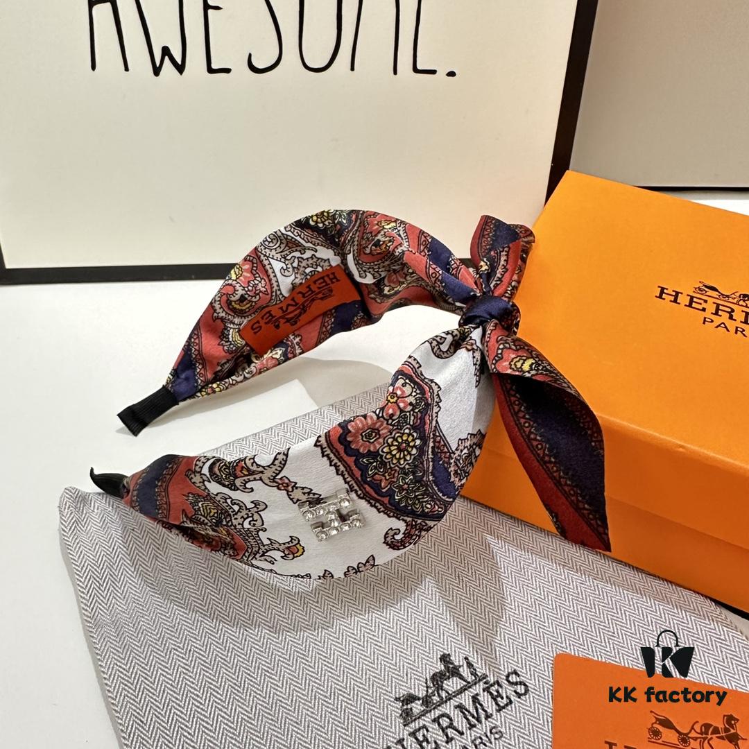 Hermes (Hermès) Latest Hair Hoop - Specially Paired with Boutique Packaging