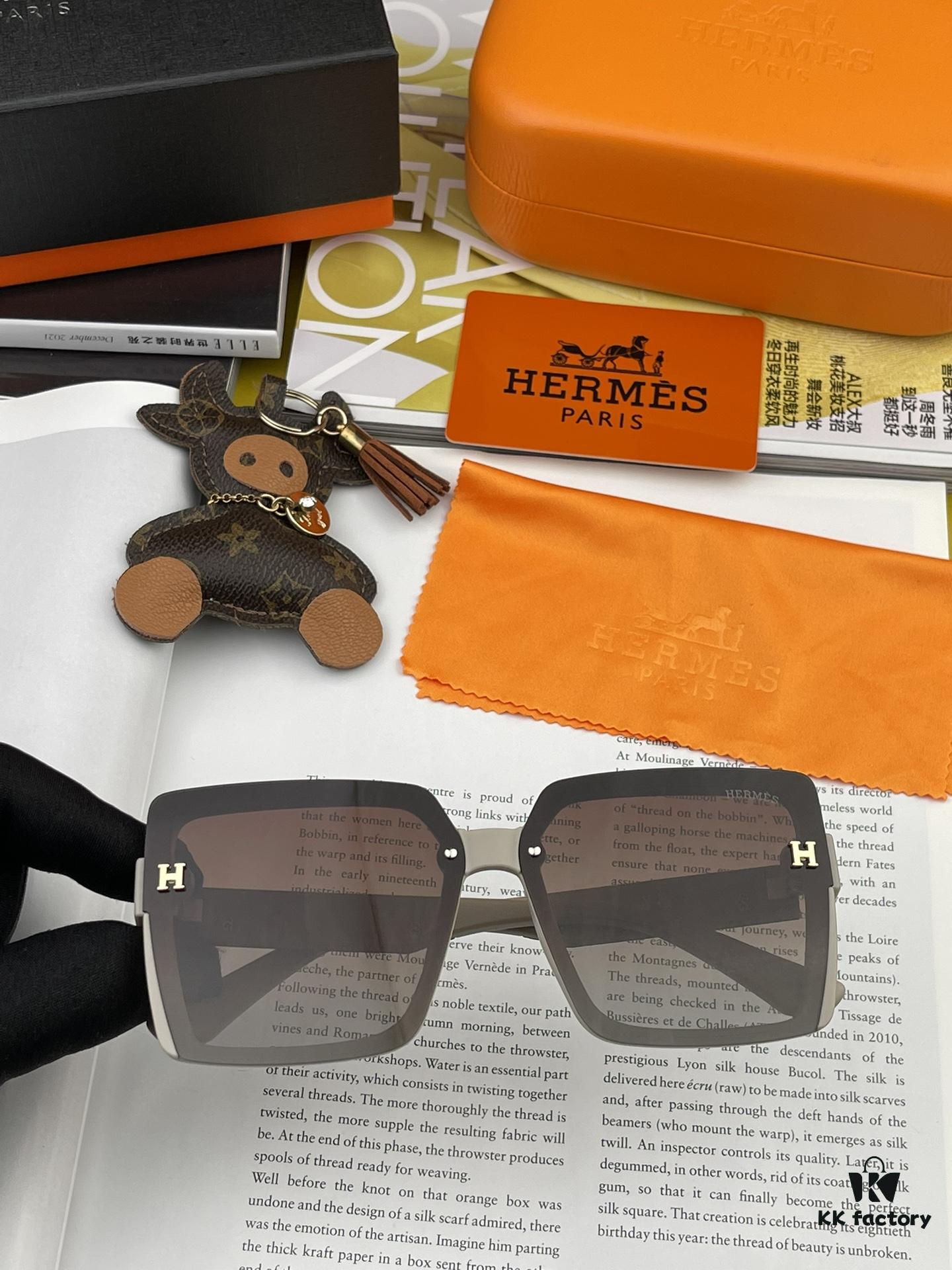 HERMES Spring 2023 New Arrival Original Luxury Square Sunglasses H1245