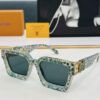 LOUIS VUITTON LV Louis Family M96006 Size 56□17 Luxury Edition, Densely Woven Logo Gold Frame, Exquisite BM Sunglasses