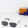 135 LOUIS VUITTON MOD: Z2042U Size: 58□16 142 Sunglasses