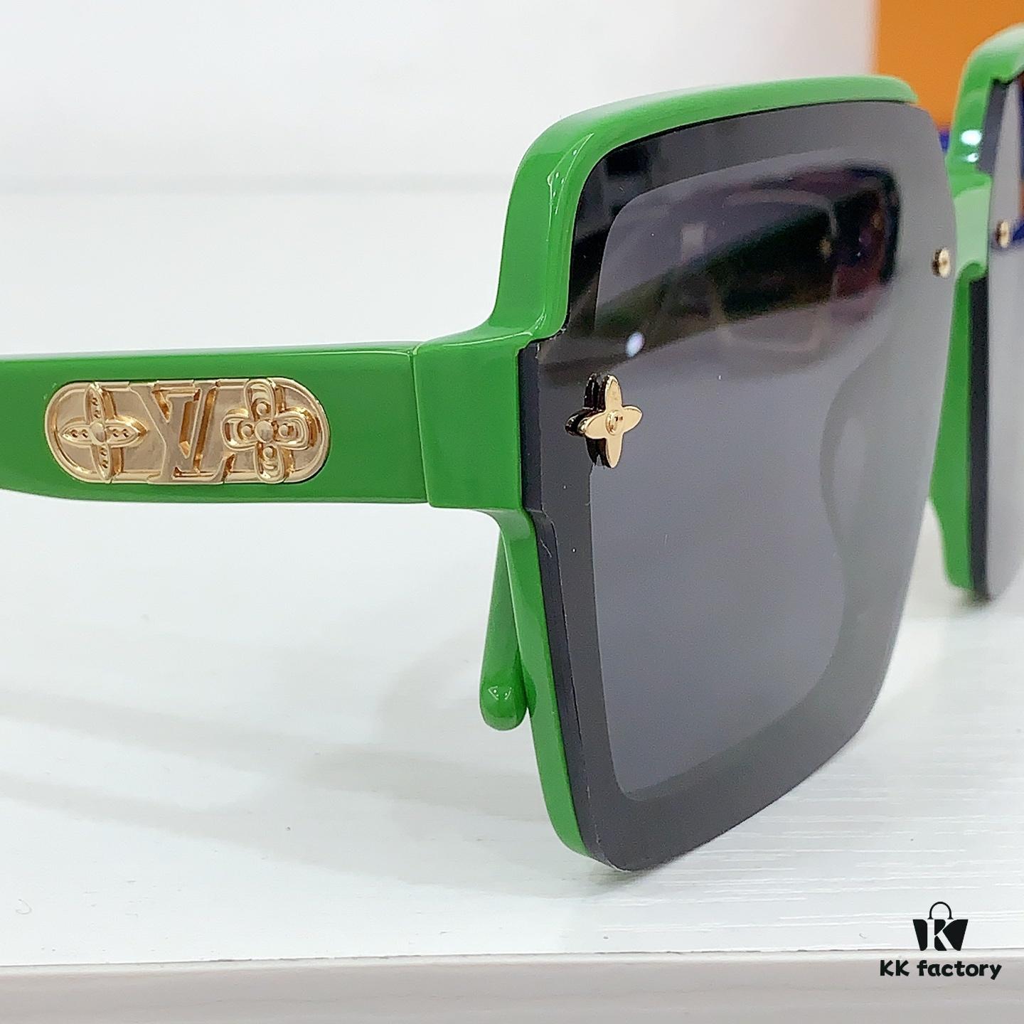 135 LOUIS VUITTON MODEL Z1618U SIZE 55□21-145 Sunglasses