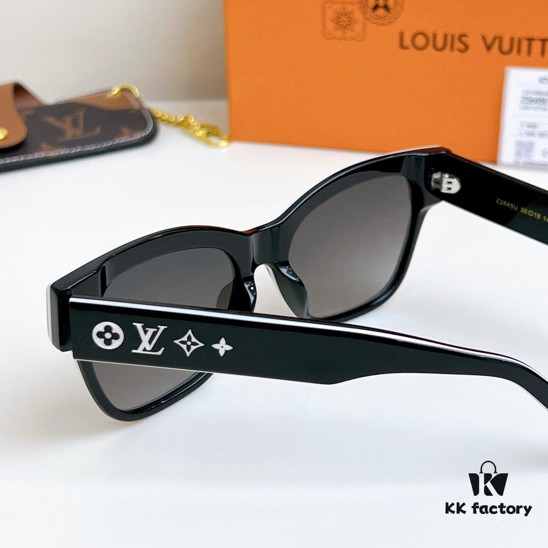 135 The Sunglasses Everyone Is Searching for Online, Louis Vuitton Also Released Panda-Style Glasses🐼, Black and White Color Block Extremely Versatile, A Must-Have Beautiful Sunglasses for Stylish Girls
