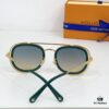 145 LOUIS VUITTON MOD: Z2213U Size: 52-24 145 Sunglasses