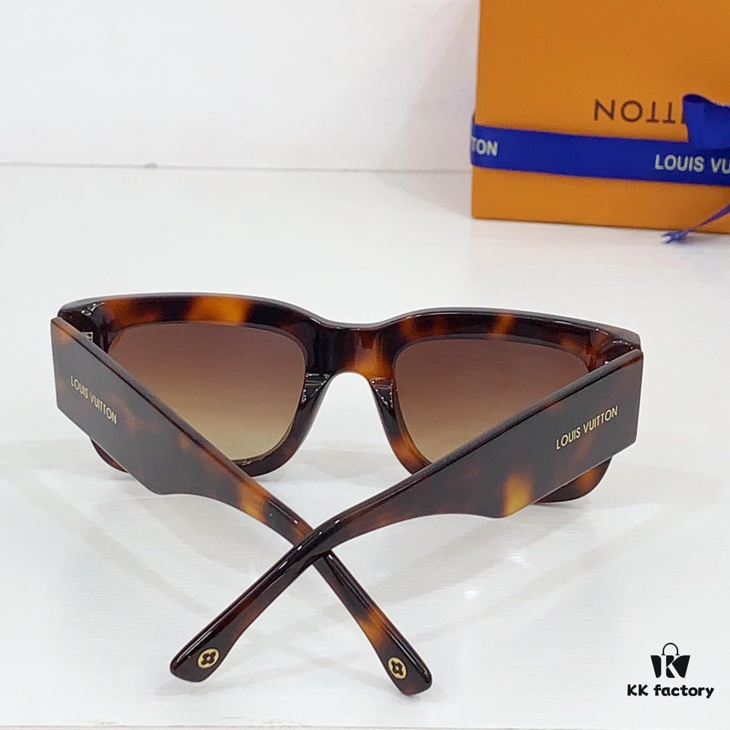 105 LOUIS VUITTON LV Z1973 Sunglasses