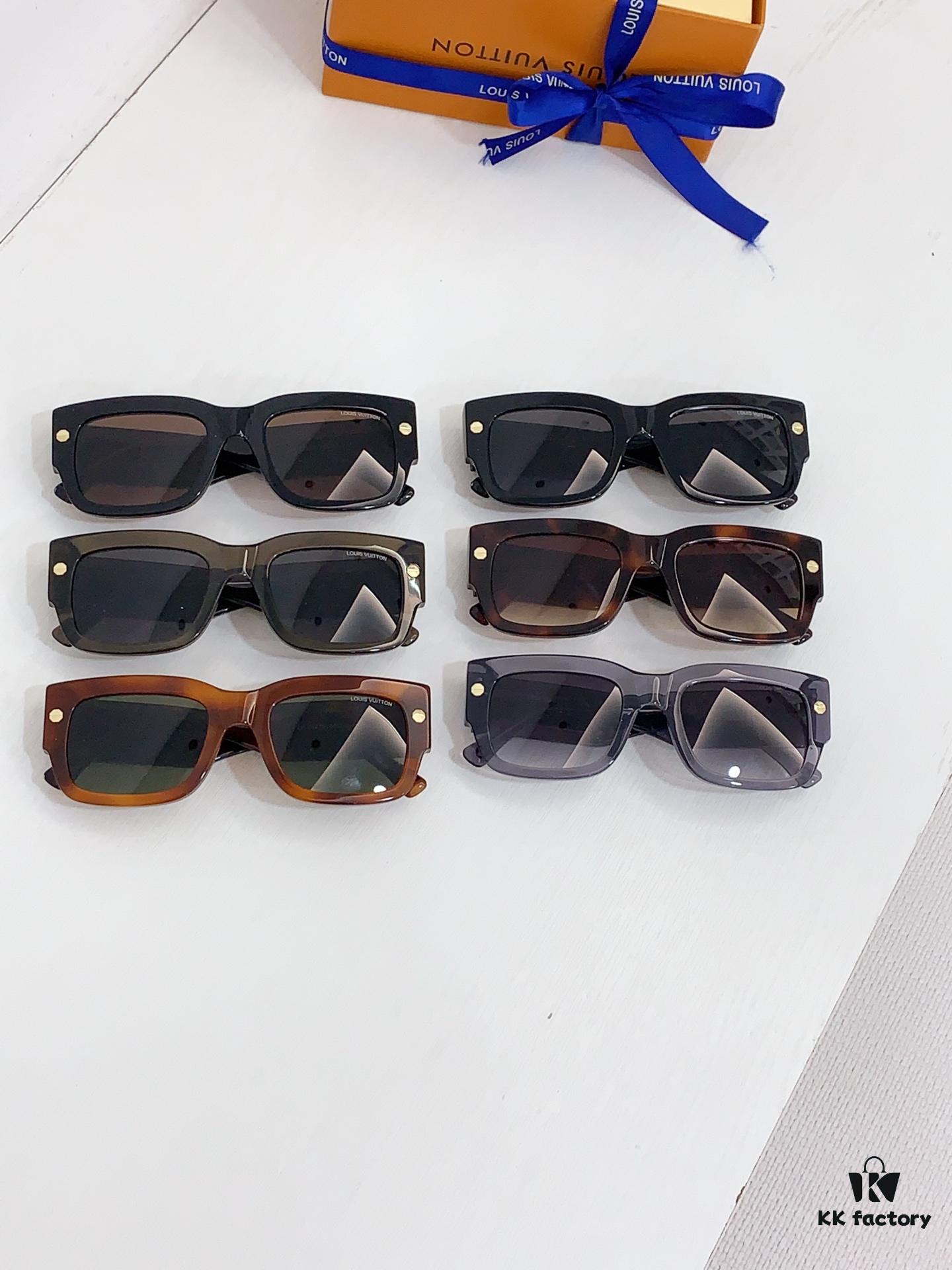 105 LOUIS VUITTON LV Z1973 Sunglasses