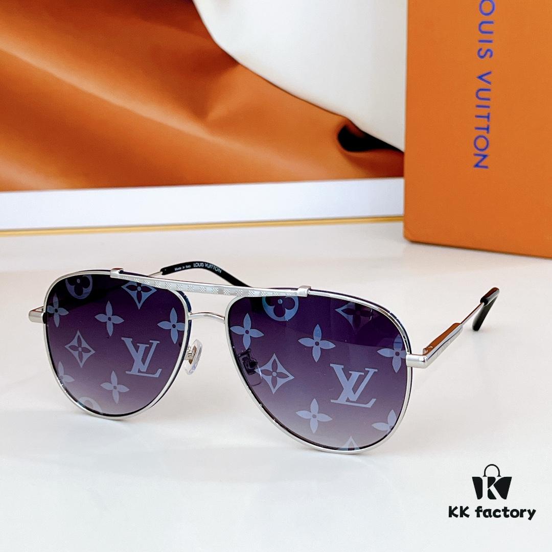 135 LOUIS VUITTON MOD: Z40190W Size: 60□16 145