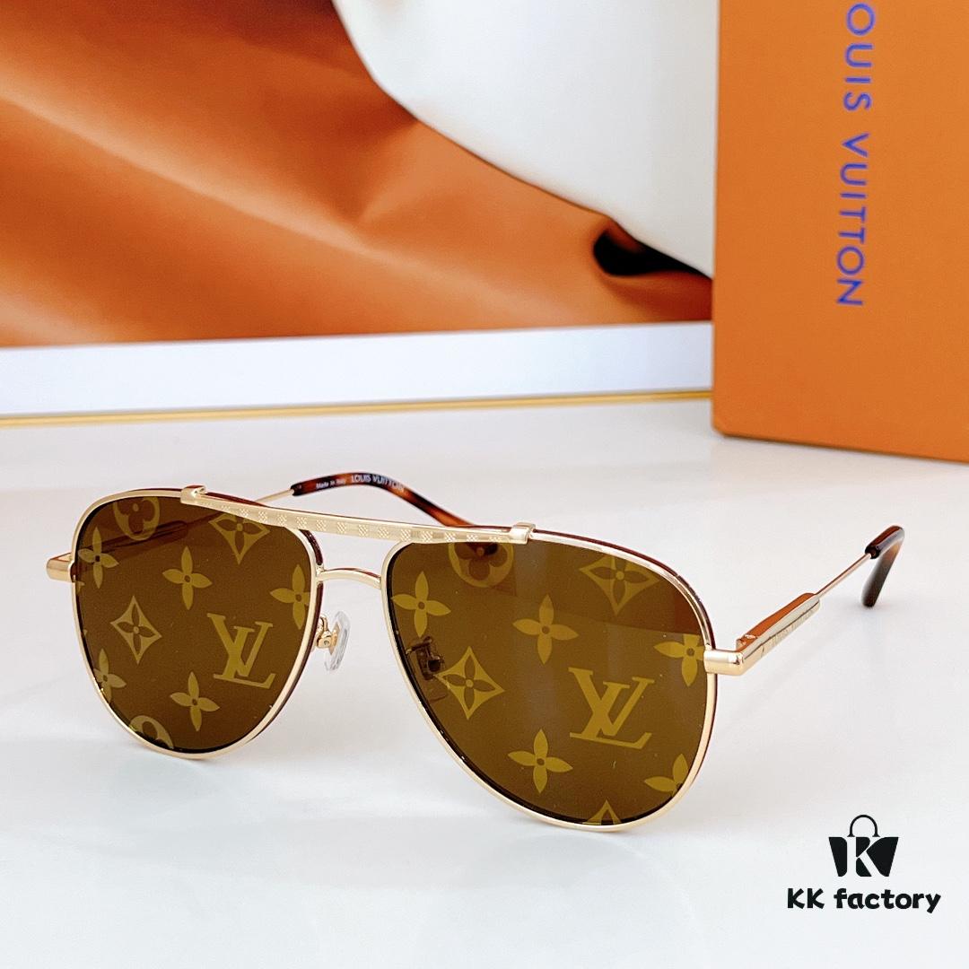 135 LOUIS VUITTON MOD: Z40190W Size: 60□16 145