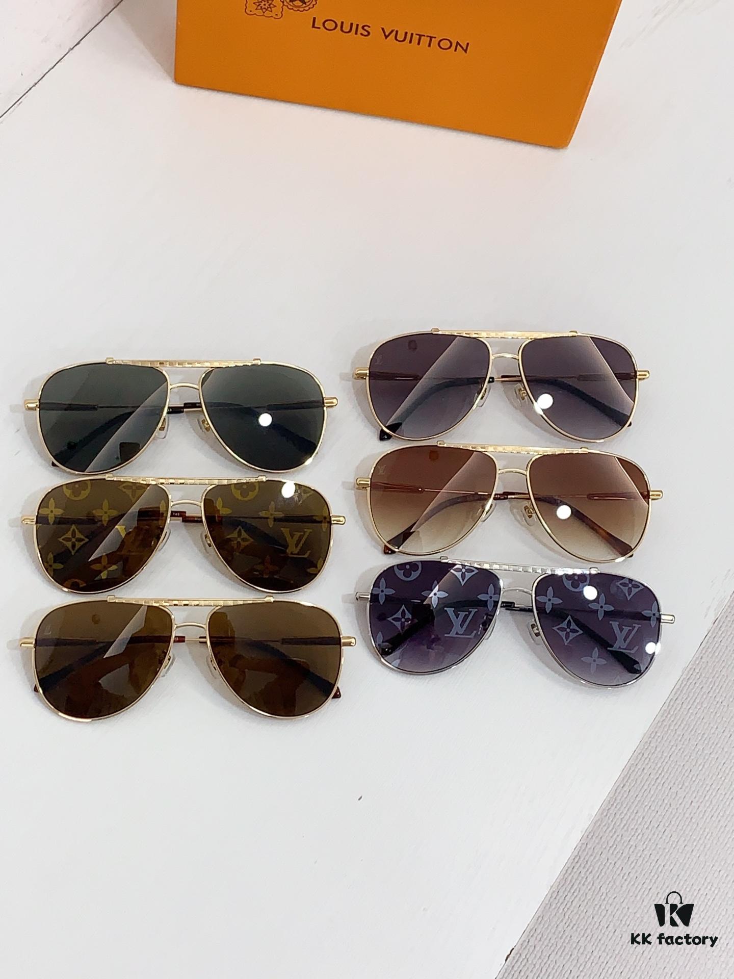 135 LOUIS VUITTON MOD: Z40190W Size: 60□16 145 Sunglasses