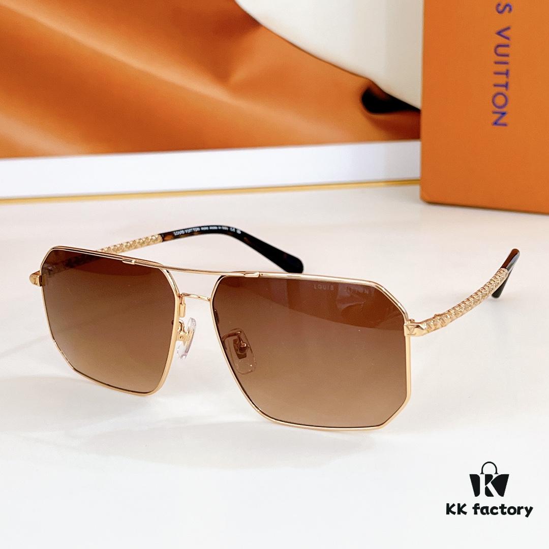 135 LOUIS VUITTON MOD: Z1320 Size: 60□14-145