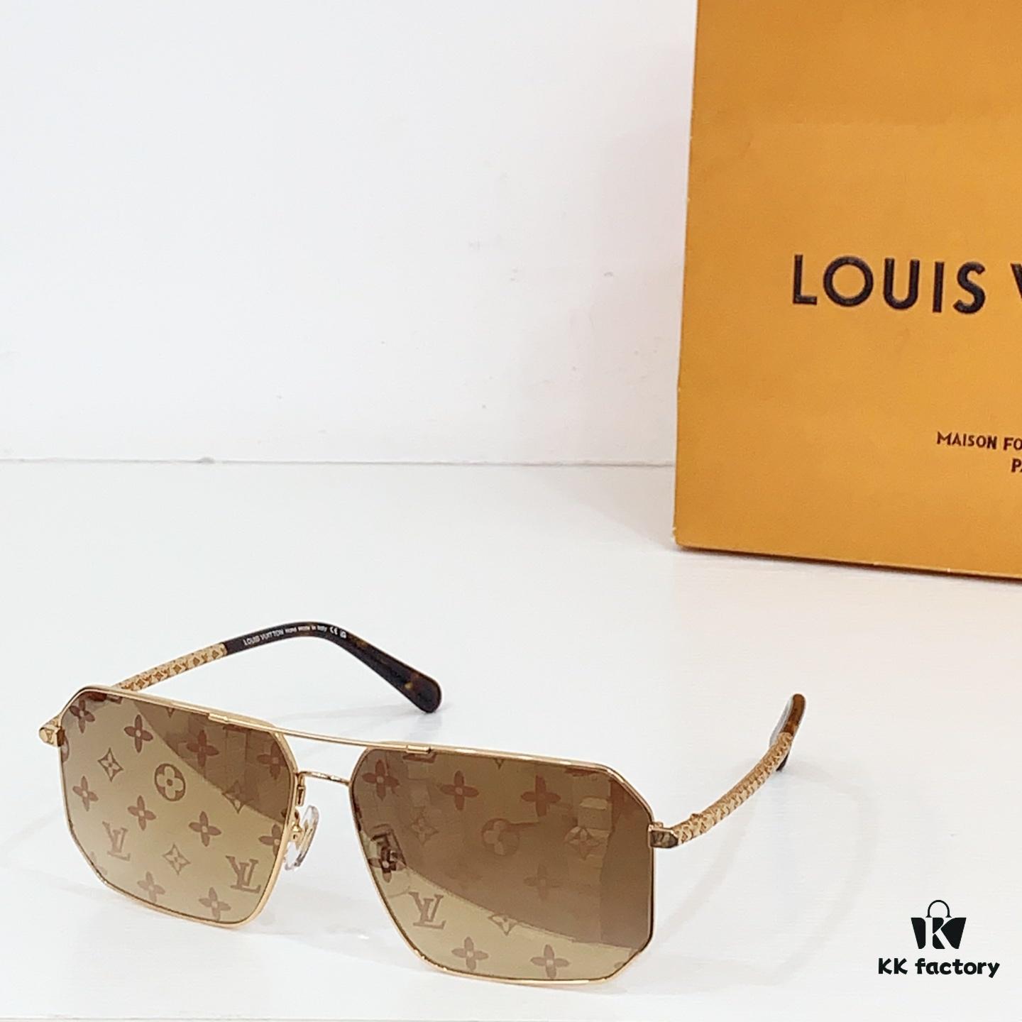 135 LOUIS VUITTON Model: Z1320 Size: 60 x 14-145